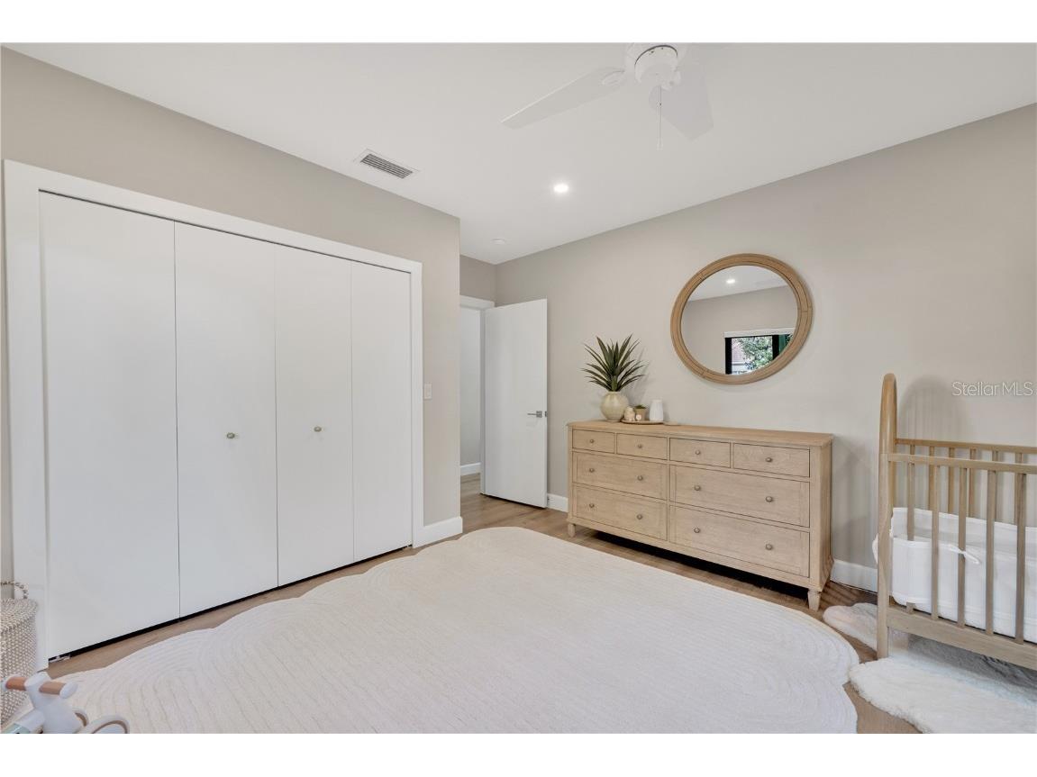 5361 Siesta Ct Sarasota FL 34242 TB8455948 image32