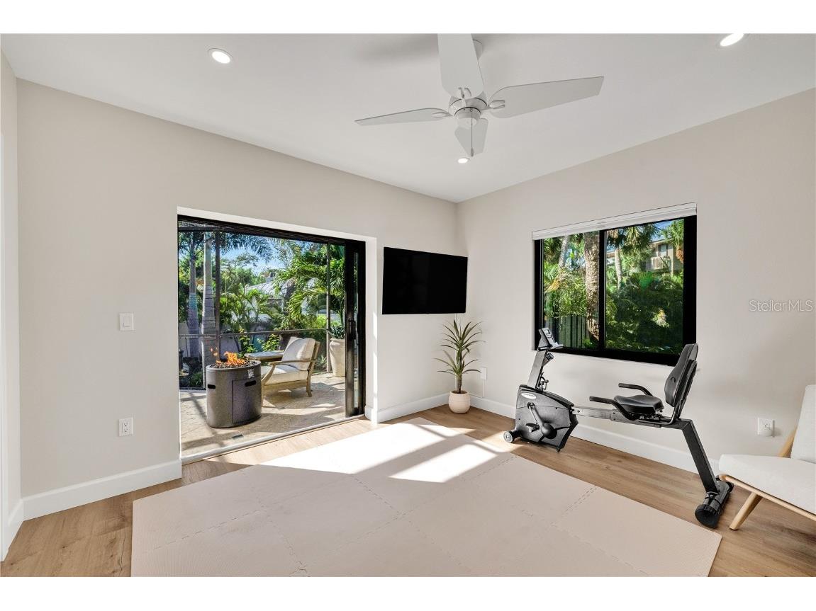 5361 Siesta Ct Sarasota FL 34242 TB8455948 image34