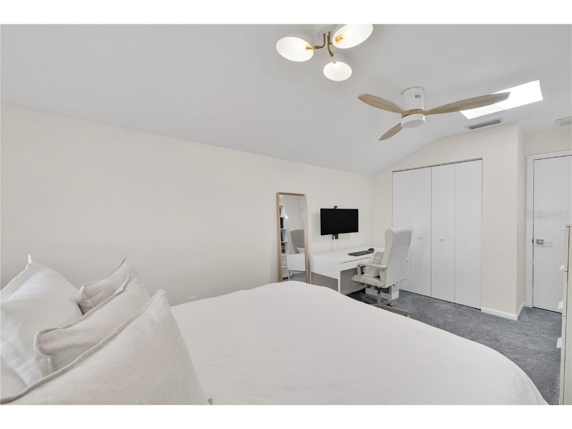 5361 Siesta Ct Sarasota FL 34242 TB8455948 image49