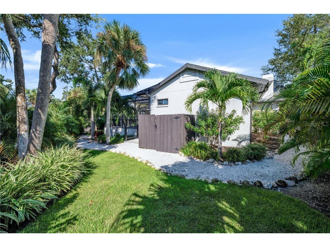 5361 Siesta Ct Sarasota FL 34242 TB8455948 image52
