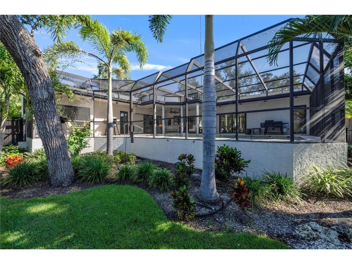 5361 Siesta Ct Sarasota FL 34242 TB8455948 image53