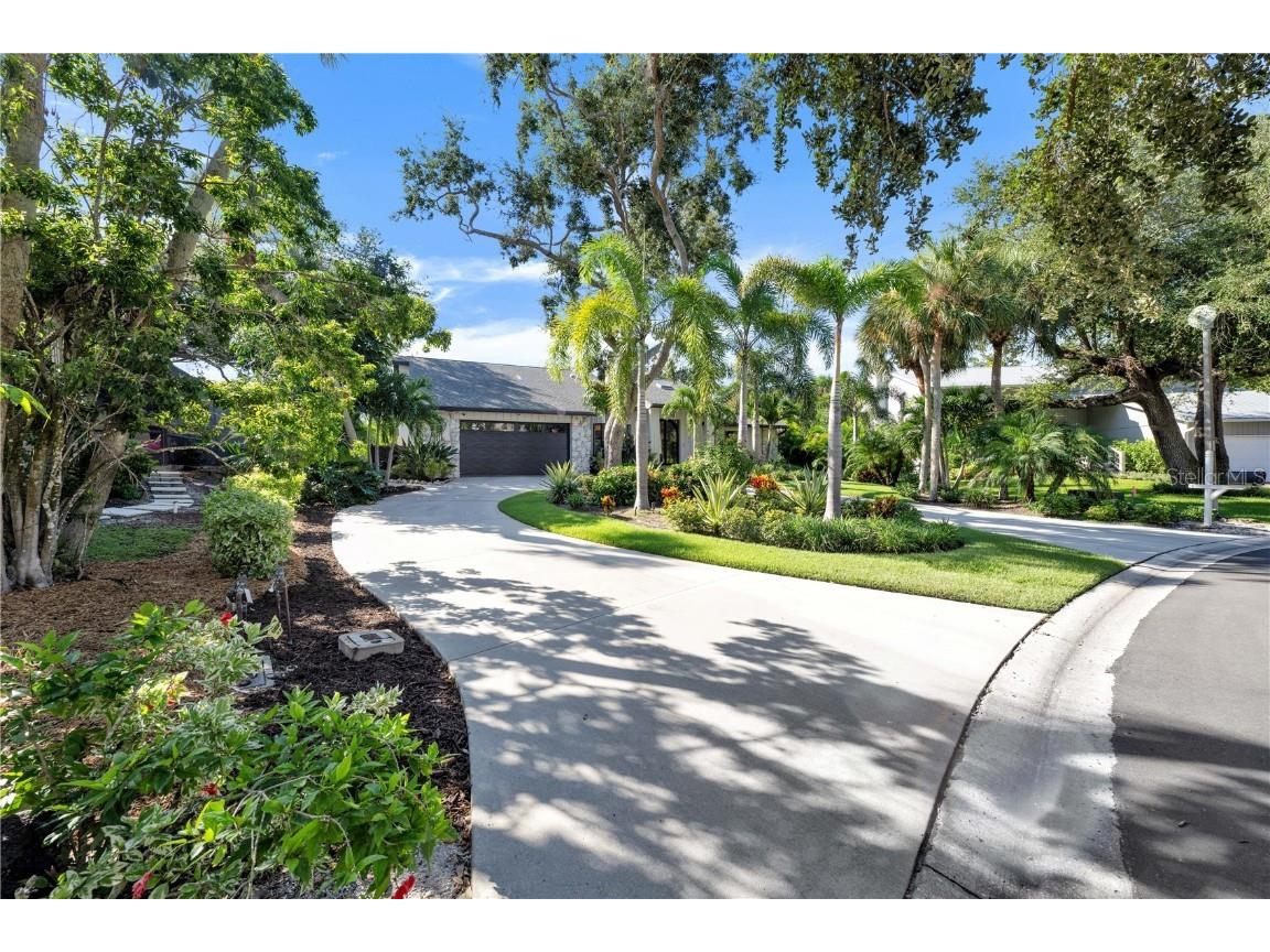 5361 Siesta Ct Sarasota FL 34242 TB8455948 image55