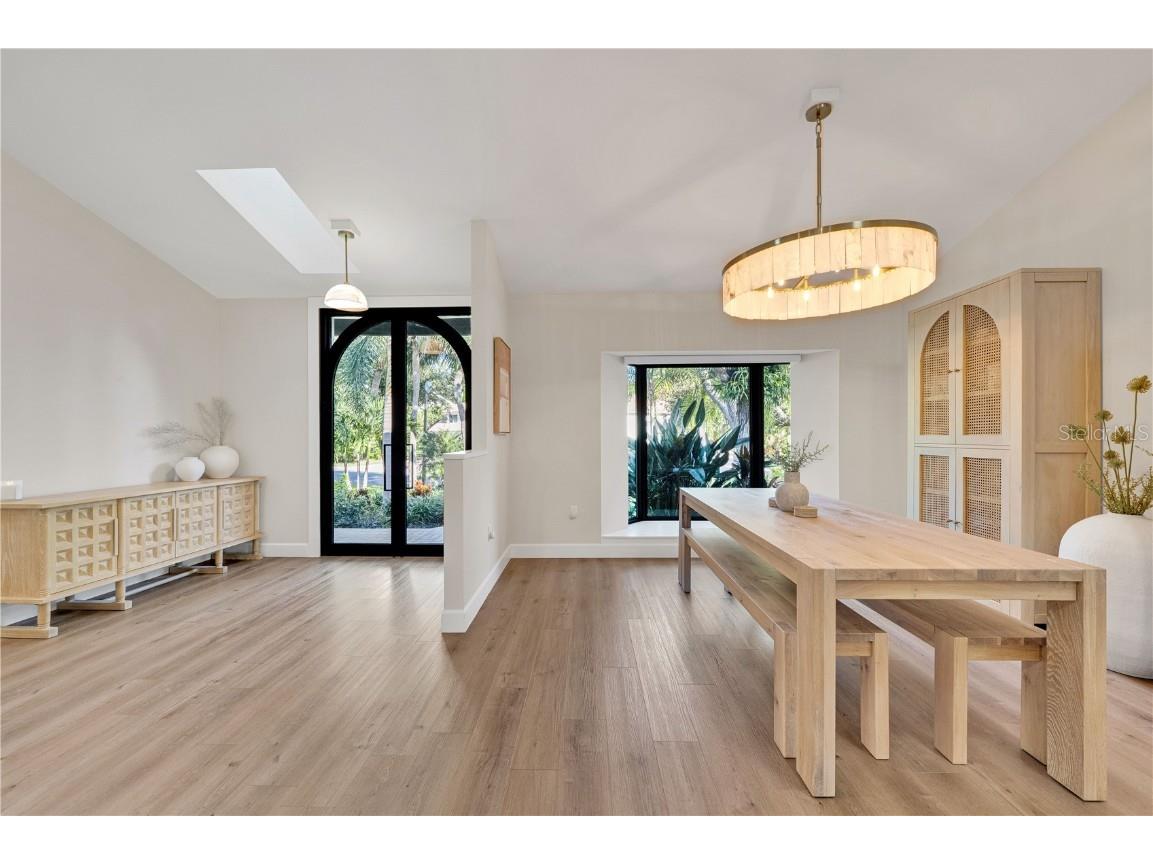 5361 Siesta Ct Sarasota FL 34242 TB8455948 image6