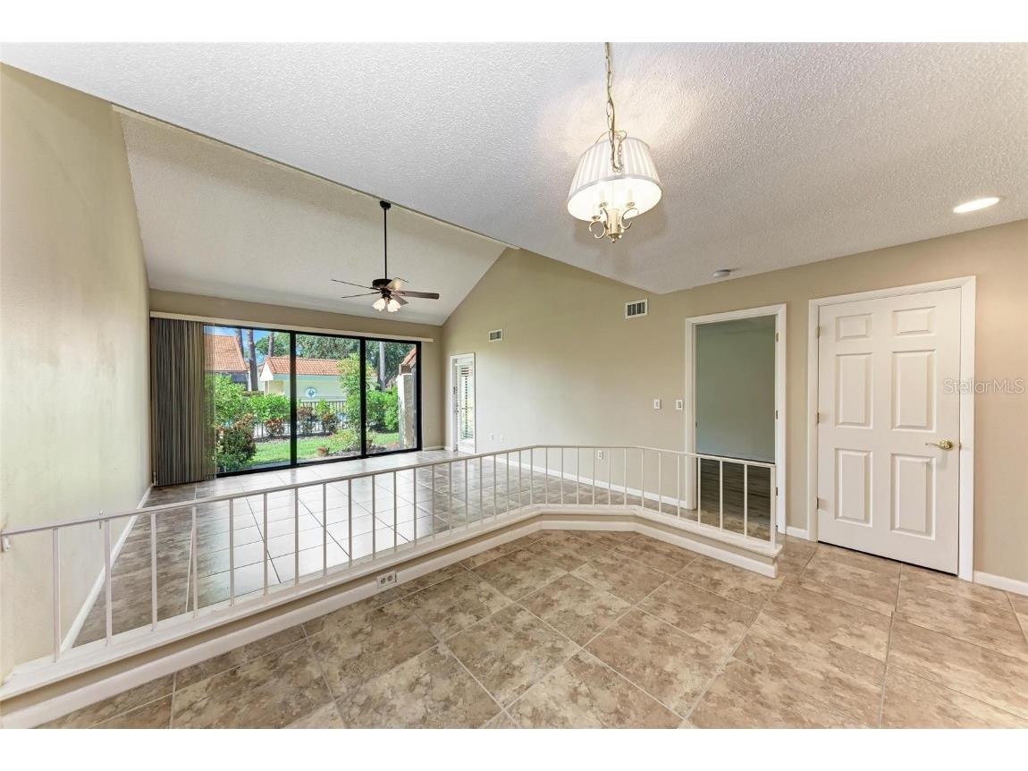 5362 Huntingwood Court #16 Sarasota FL 34235 A4665069 image19