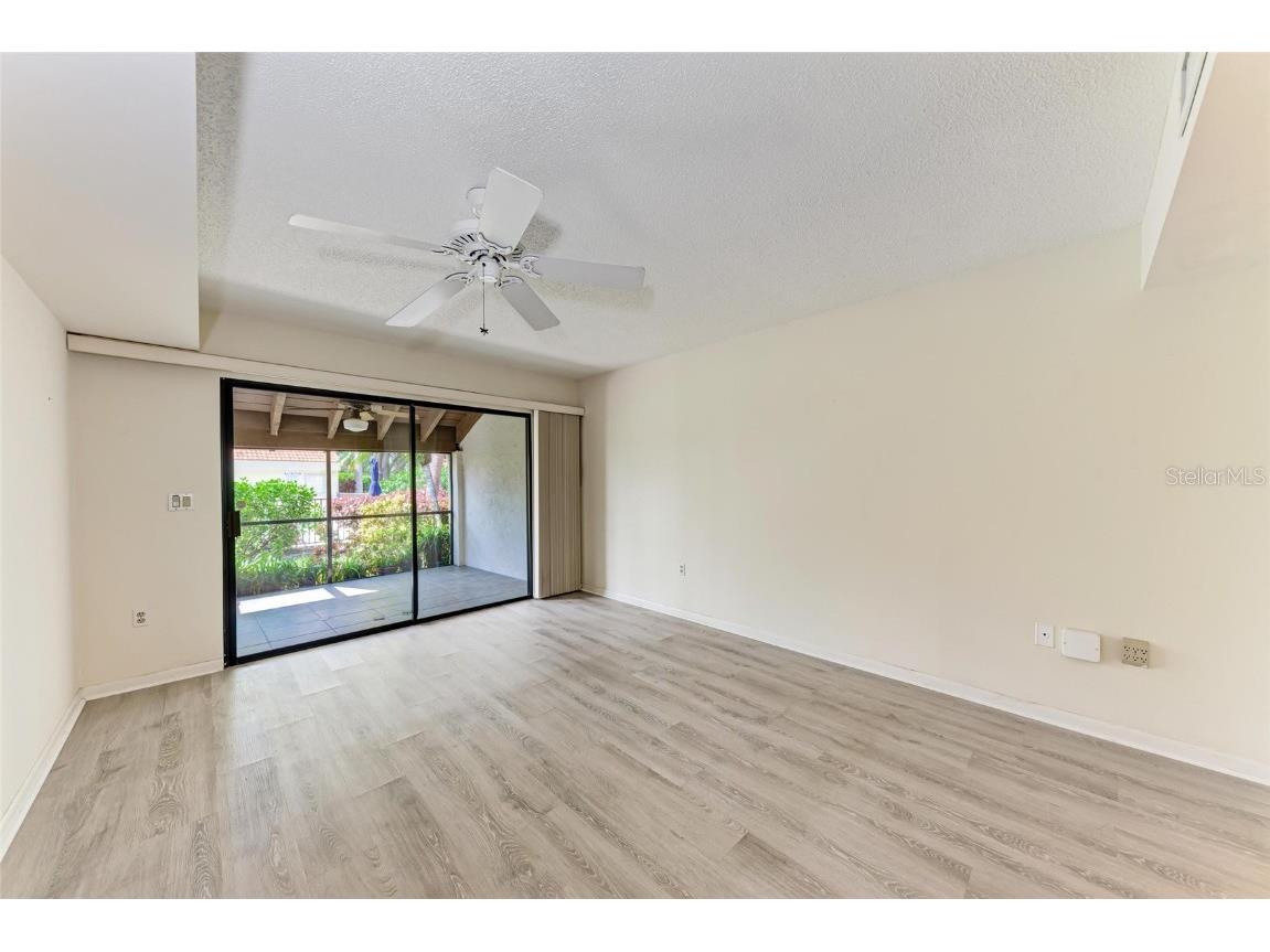 5362 Huntingwood Court #16 Sarasota FL 34235 A4665069 image20