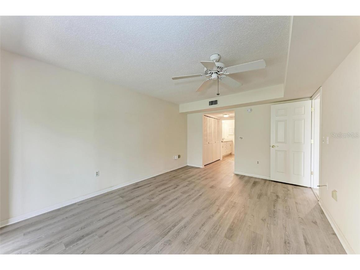 5362 Huntingwood Court #16 Sarasota FL 34235 A4665069 image21