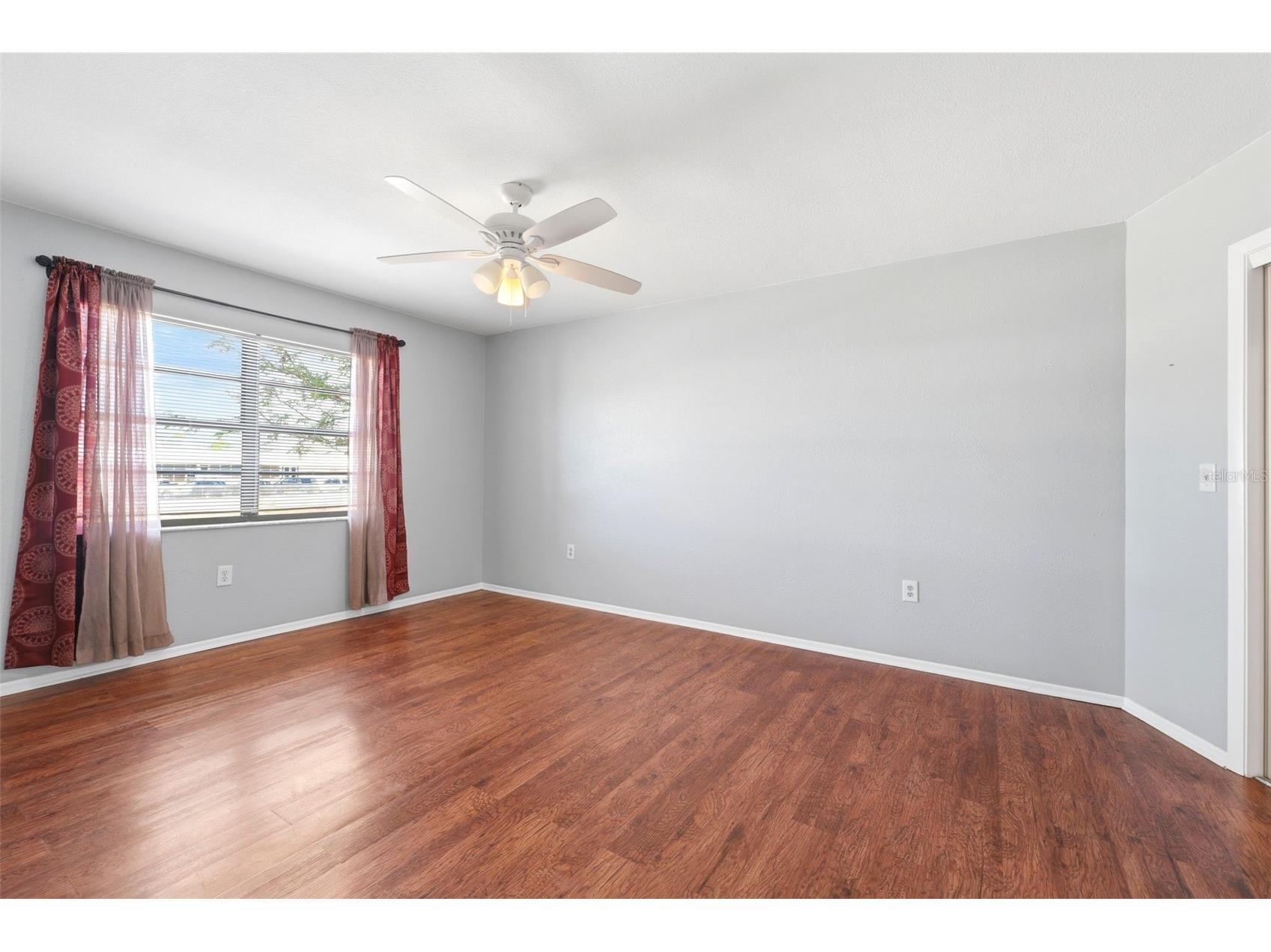 5364 Deltona Boulevard Spring Hill FL 34606 W7884380 image10