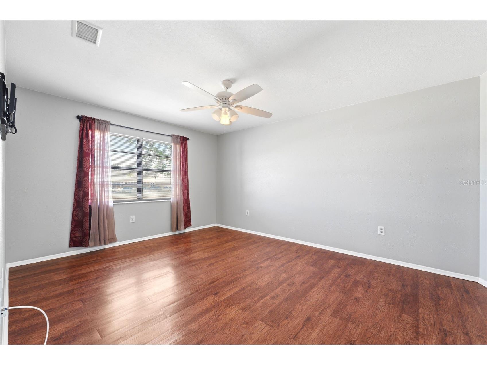 5364 Deltona Boulevard Spring Hill FL 34606 W7884380 image11