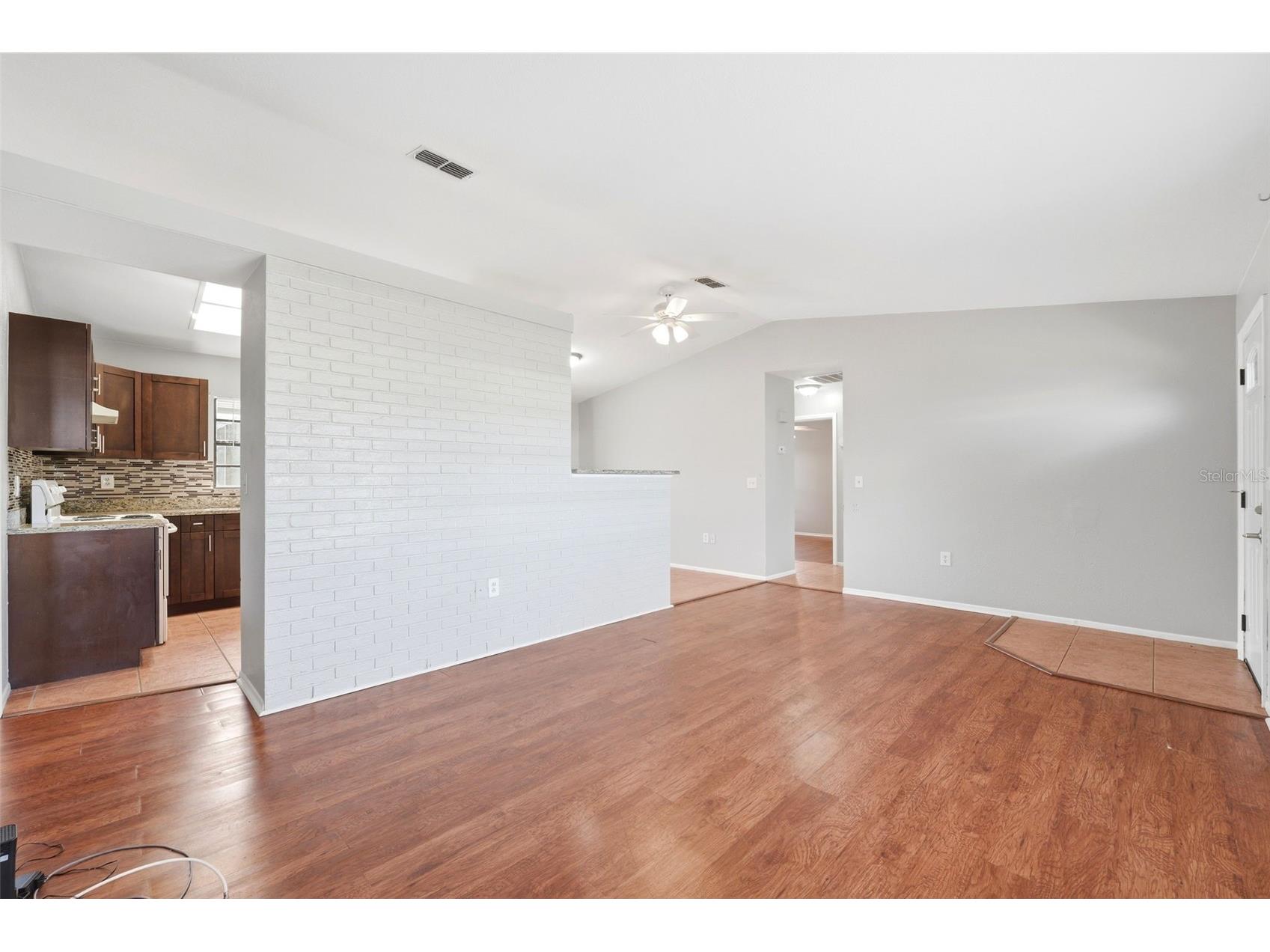 5364 Deltona Boulevard Spring Hill FL 34606 W7884380 image30