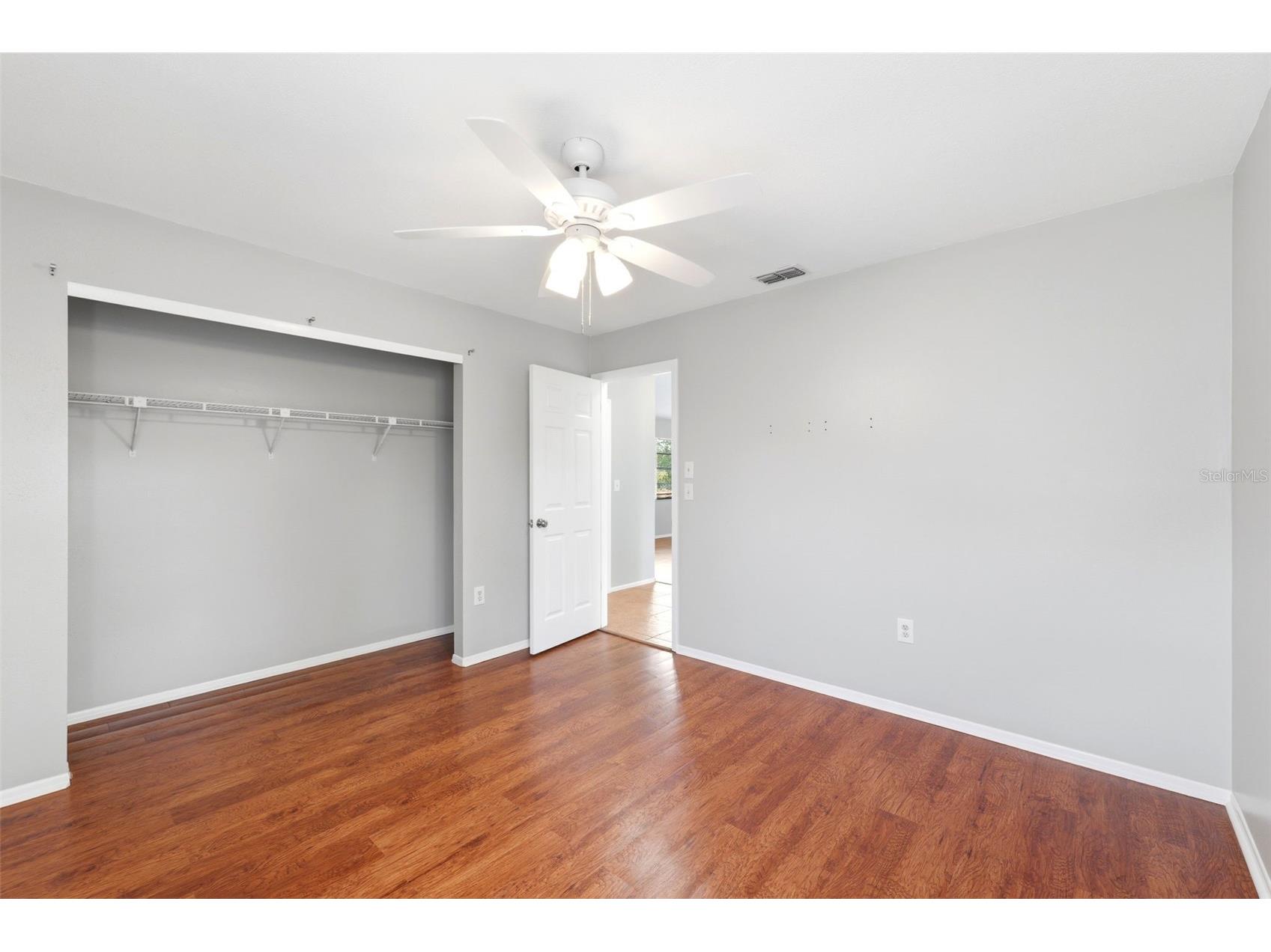 5364 Deltona Boulevard Spring Hill FL 34606 W7884380 image33