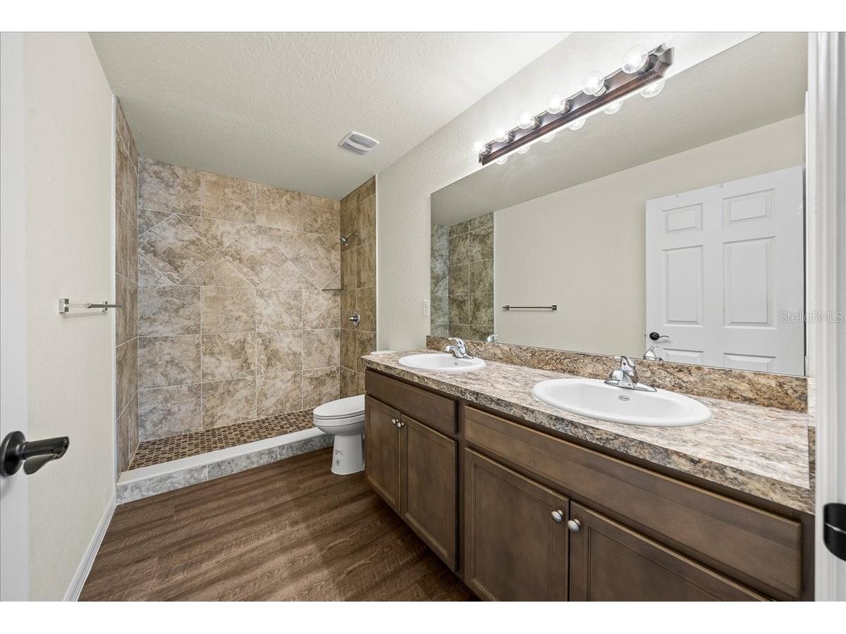 5364 NW 2nd Place Ocala FL 34482 OM720330 image33