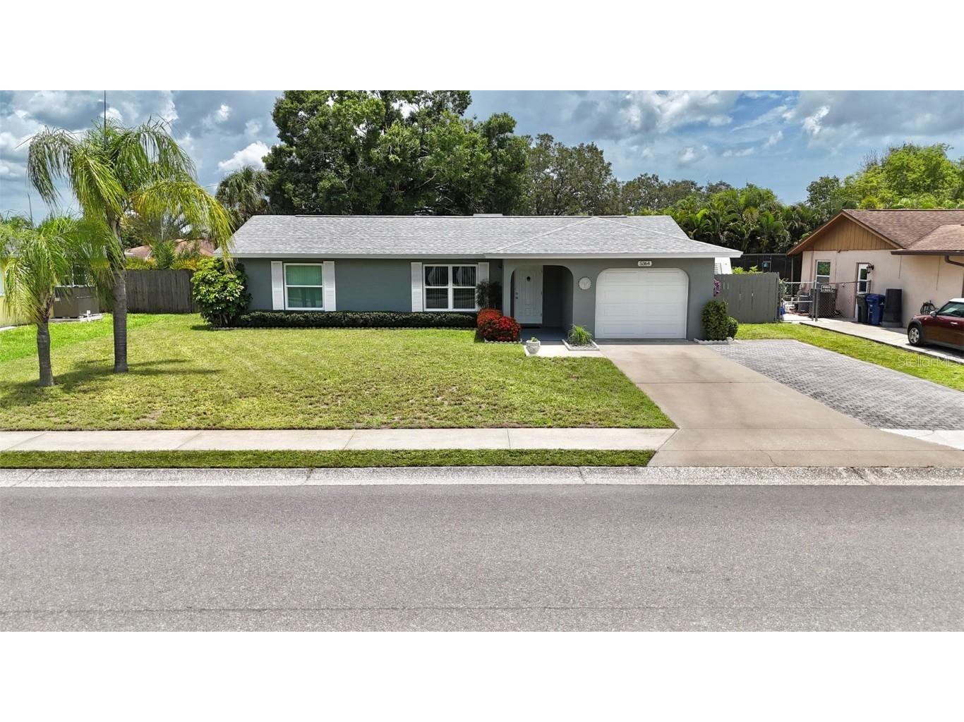 5364 Winewood Drive Sarasota FL 34232 A4618473 image1