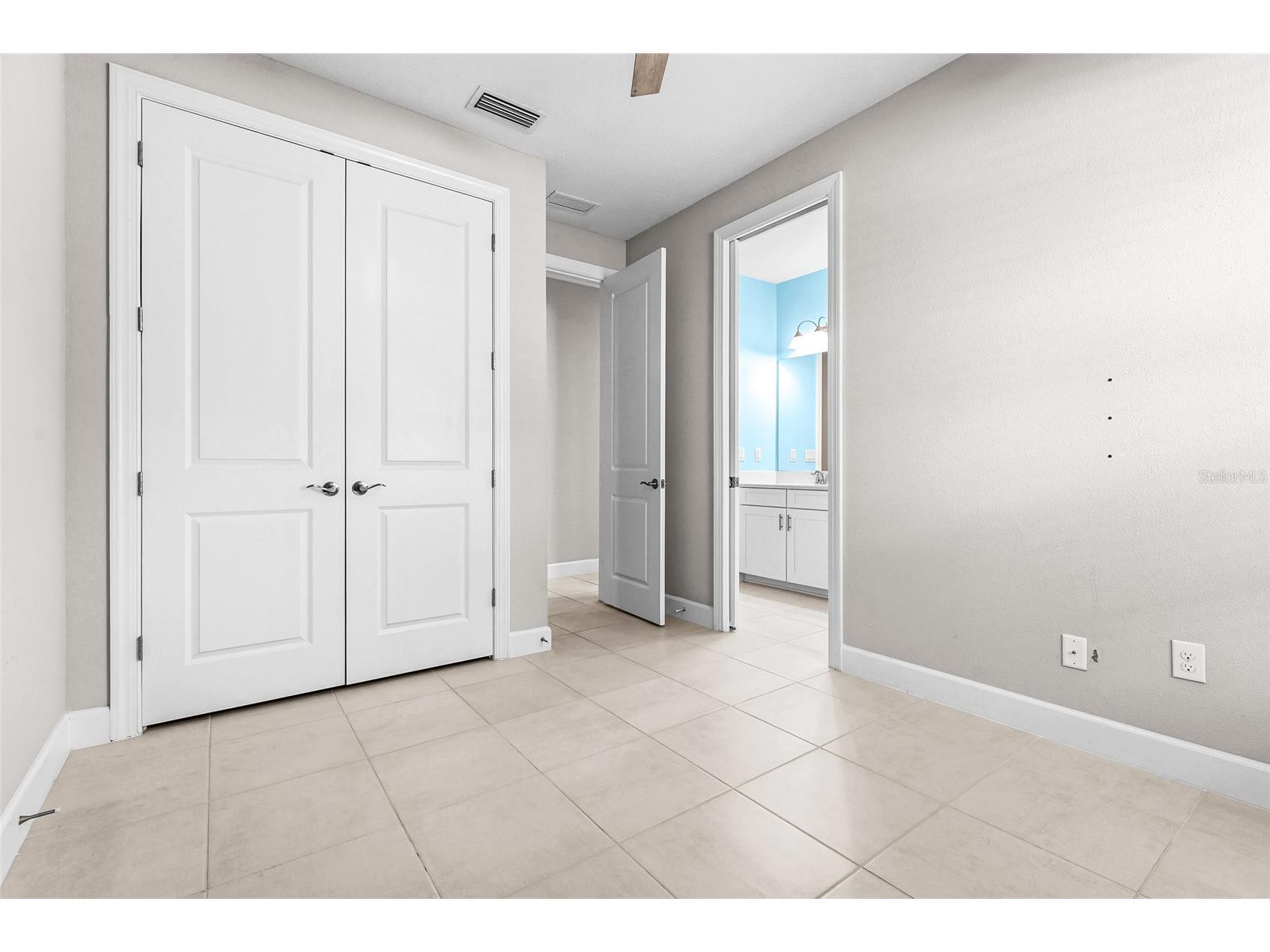 5365 Bartolomeo Street Sarasota FL 34238 A4696542 image34