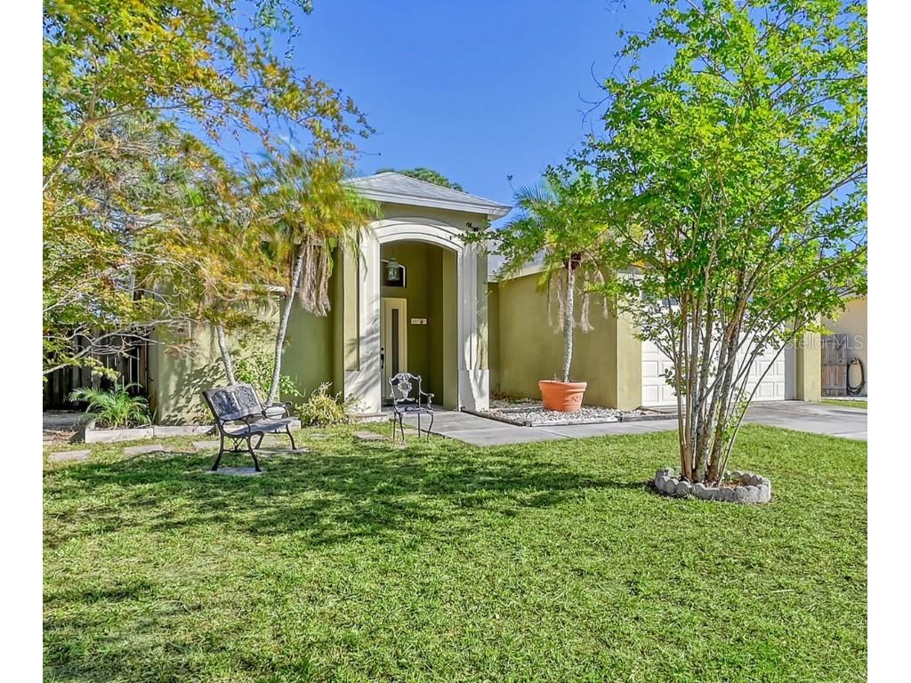 5365 Matthew Court Sarasota FL 34231 A4630548 image1