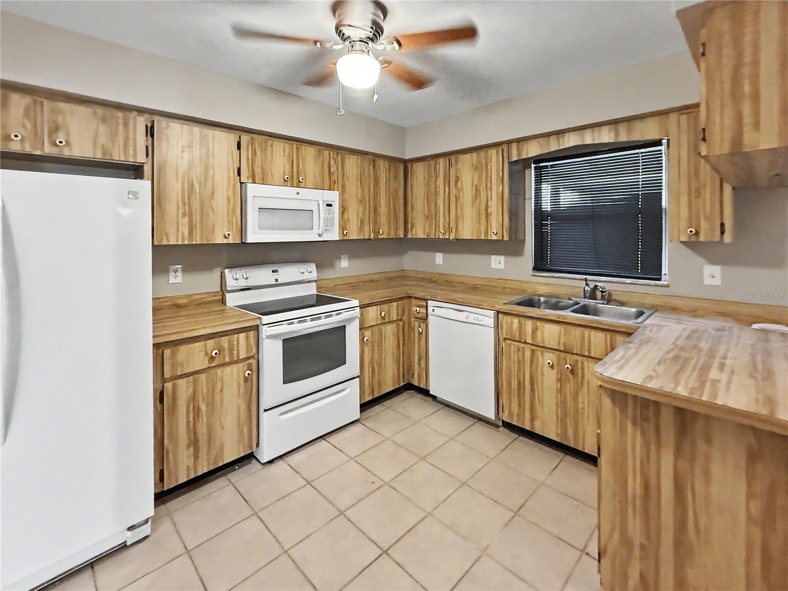 5365 Winewood Drive Sarasota FL 34232 A4693721 image5
