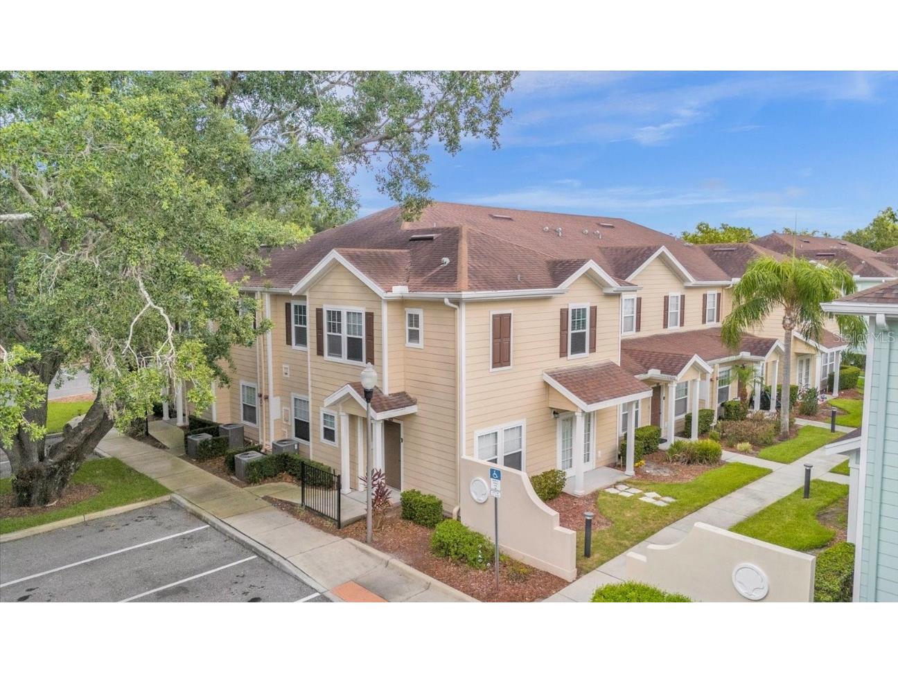 5366 Diplomat Court #105 Kissimmee FL 34746 O6219046 image1