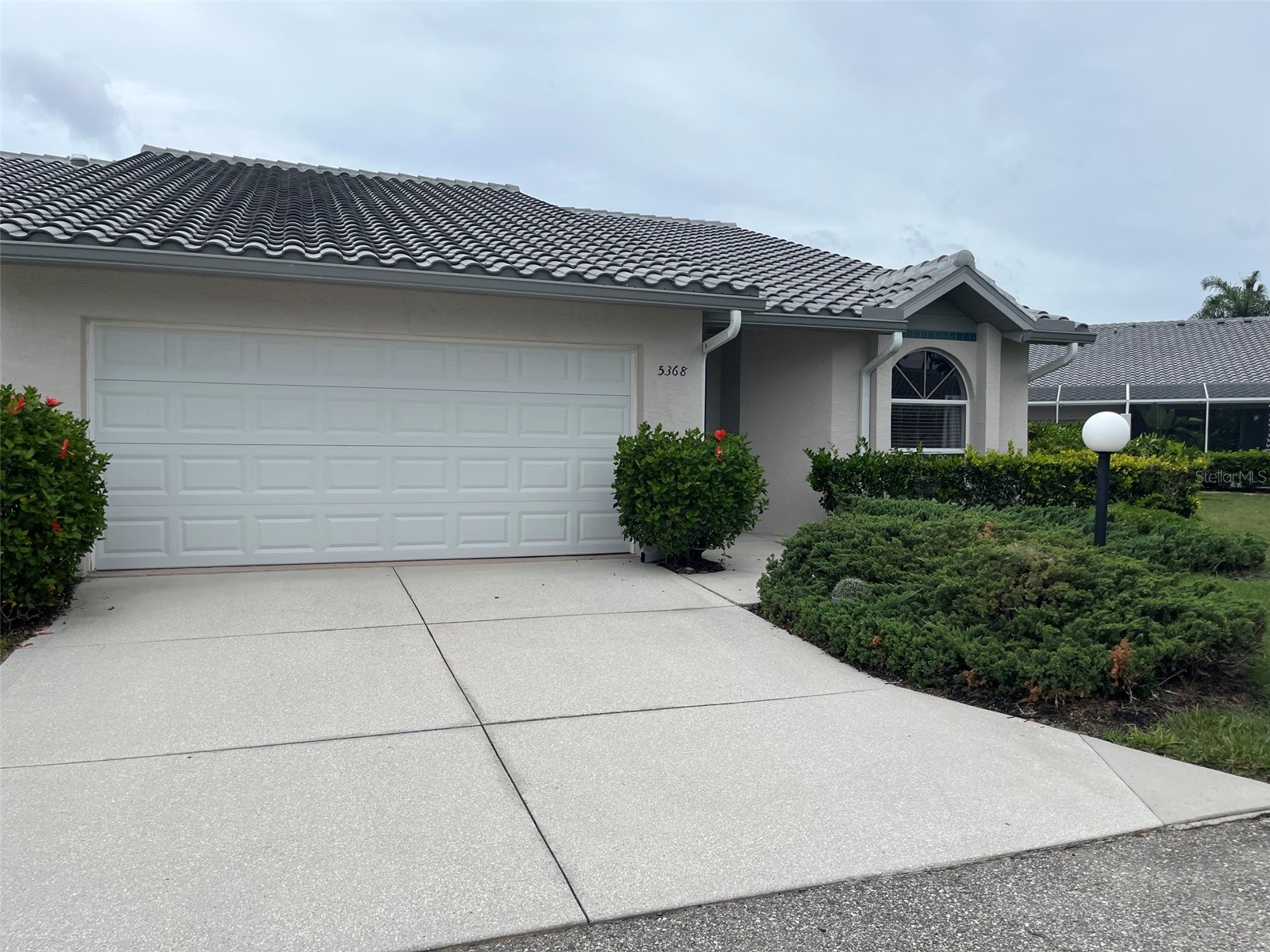 5368 Kelly Drive #17 Sarasota FL 34233 A4695569 image1