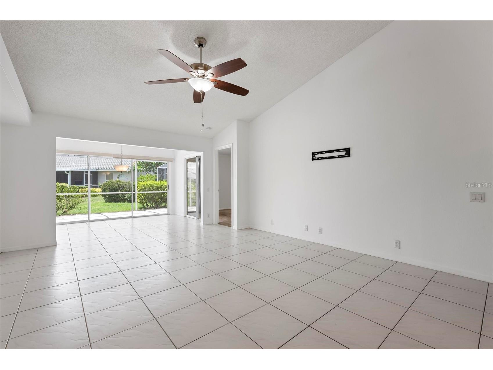 5368 Kelly Drive #17 Sarasota FL 34233 A4695569 image10