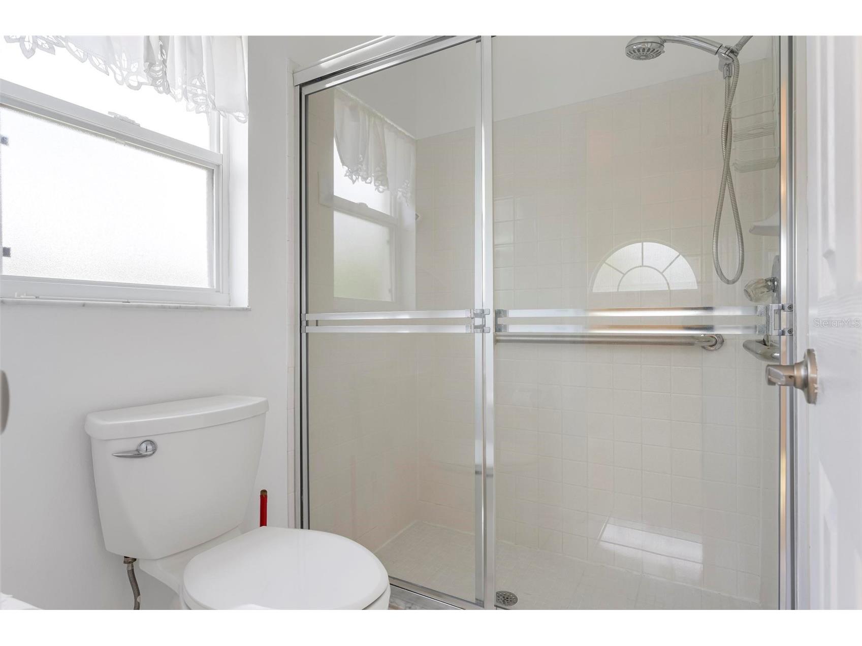 5368 Kelly Drive #17 Sarasota FL 34233 A4695569 image24