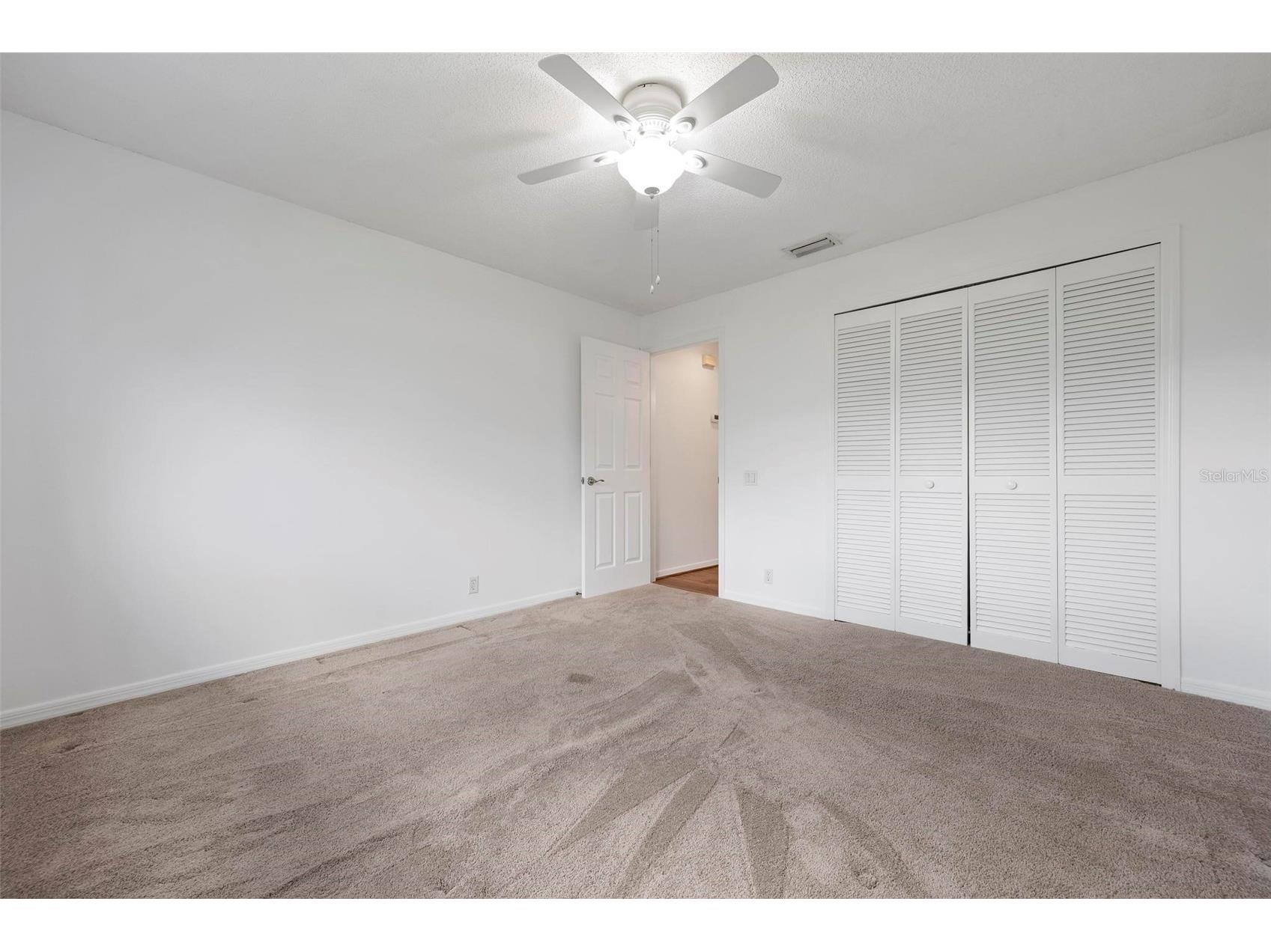 5368 Kelly Drive #17 Sarasota FL 34233 A4695569 image27
