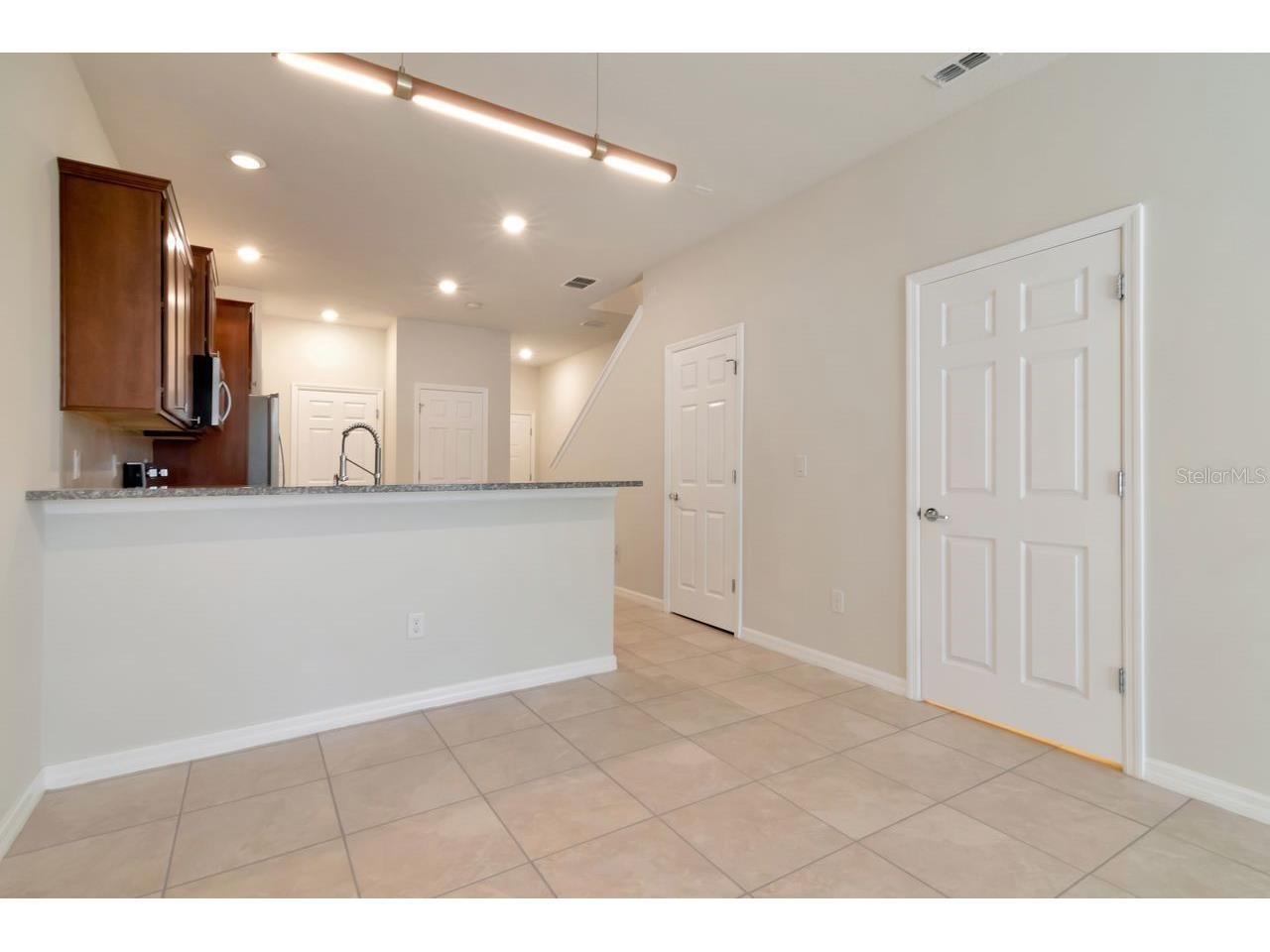 5368 Sylvester Loop Tampa FL 33610 TB8505196 image11