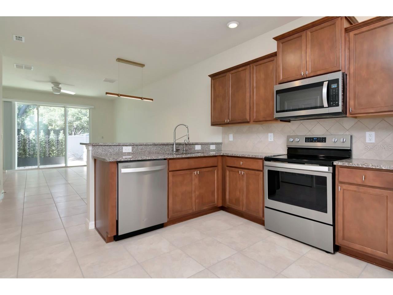 5368 Sylvester Loop Tampa FL 33610 TB8505196 image18