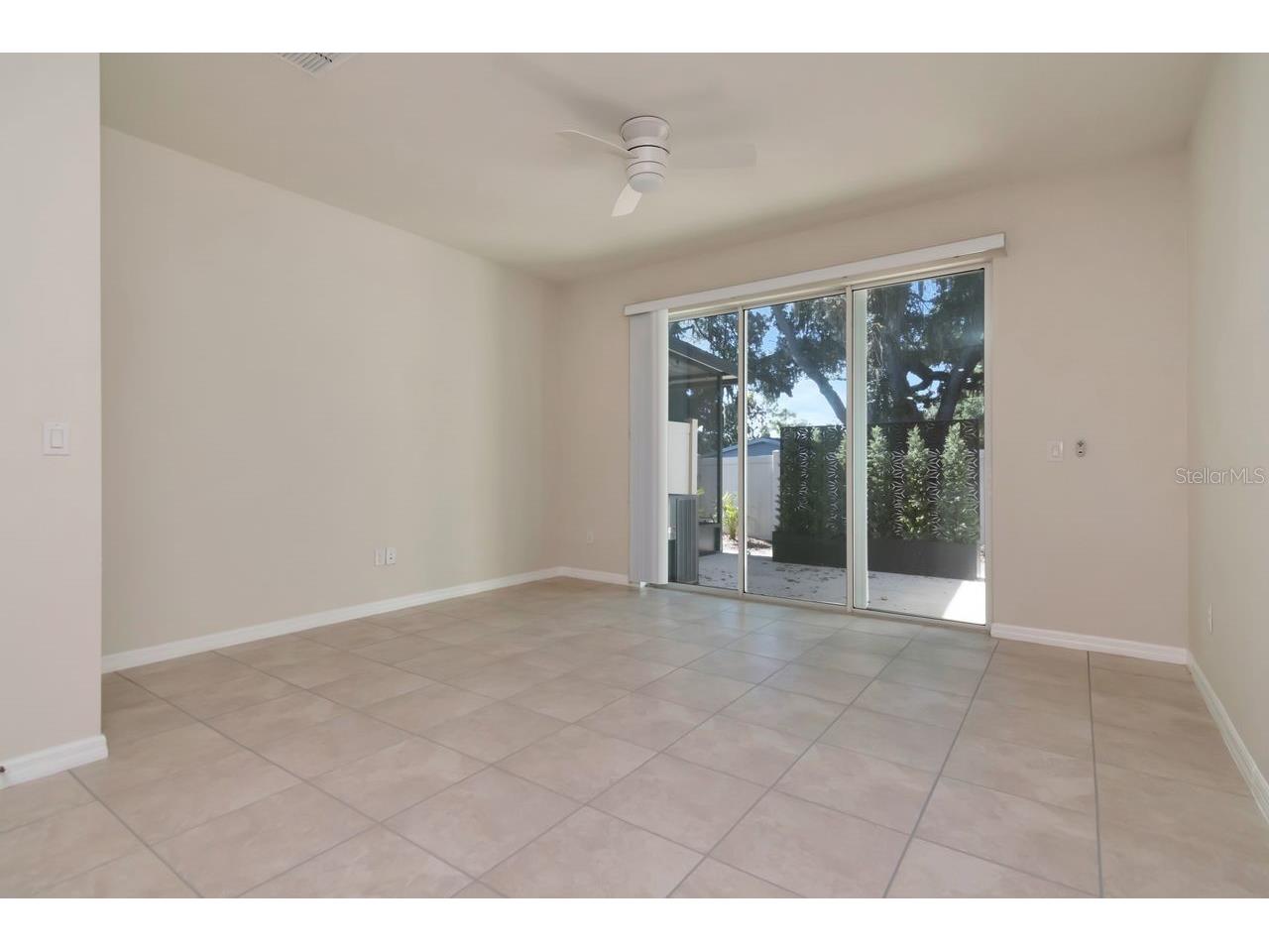 5368 Sylvester Loop Tampa FL 33610 TB8505196 image3
