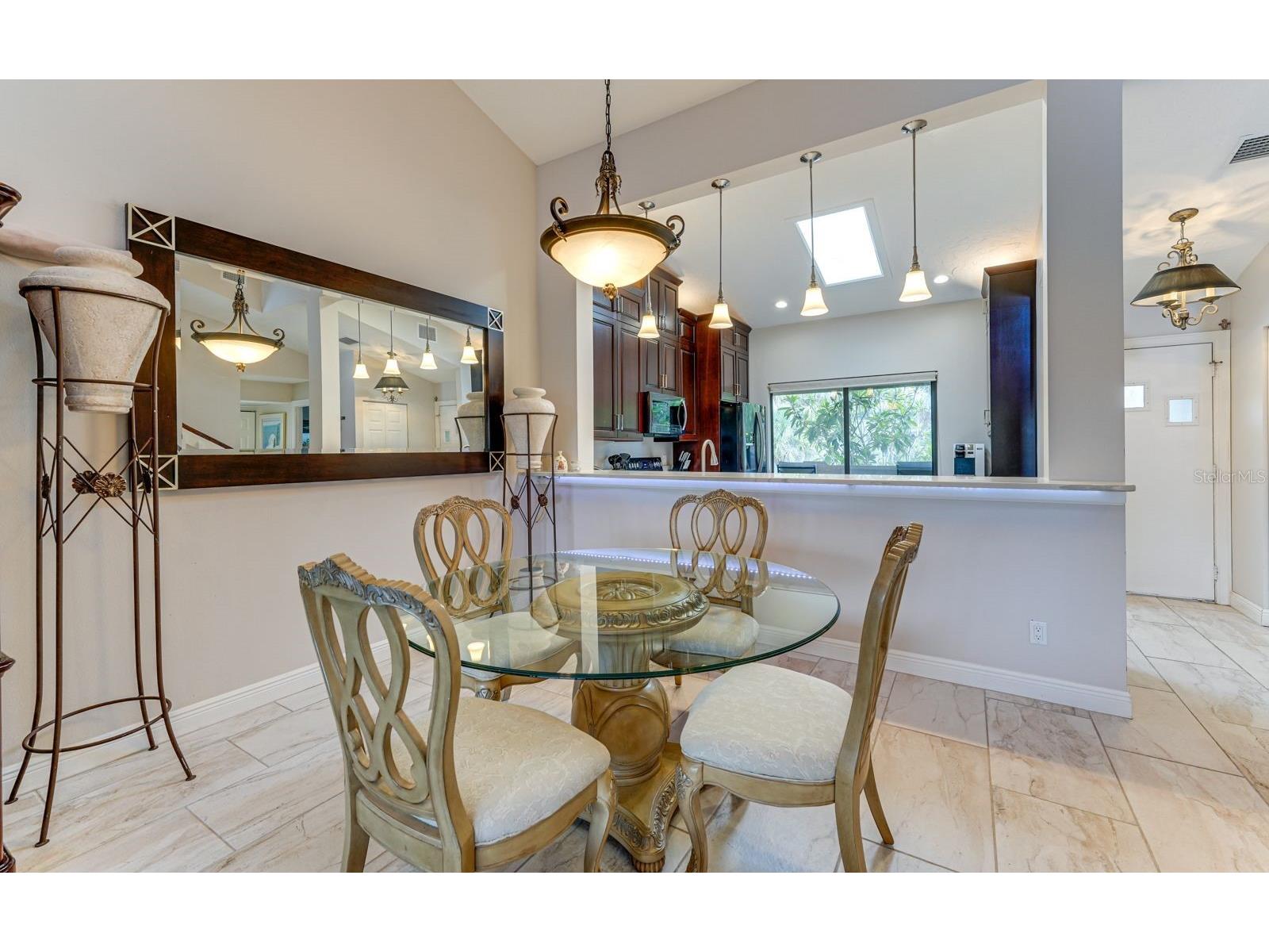 5369 Lake Arrowhead Trail #17A Sarasota FL 34231 A4689393 image13
