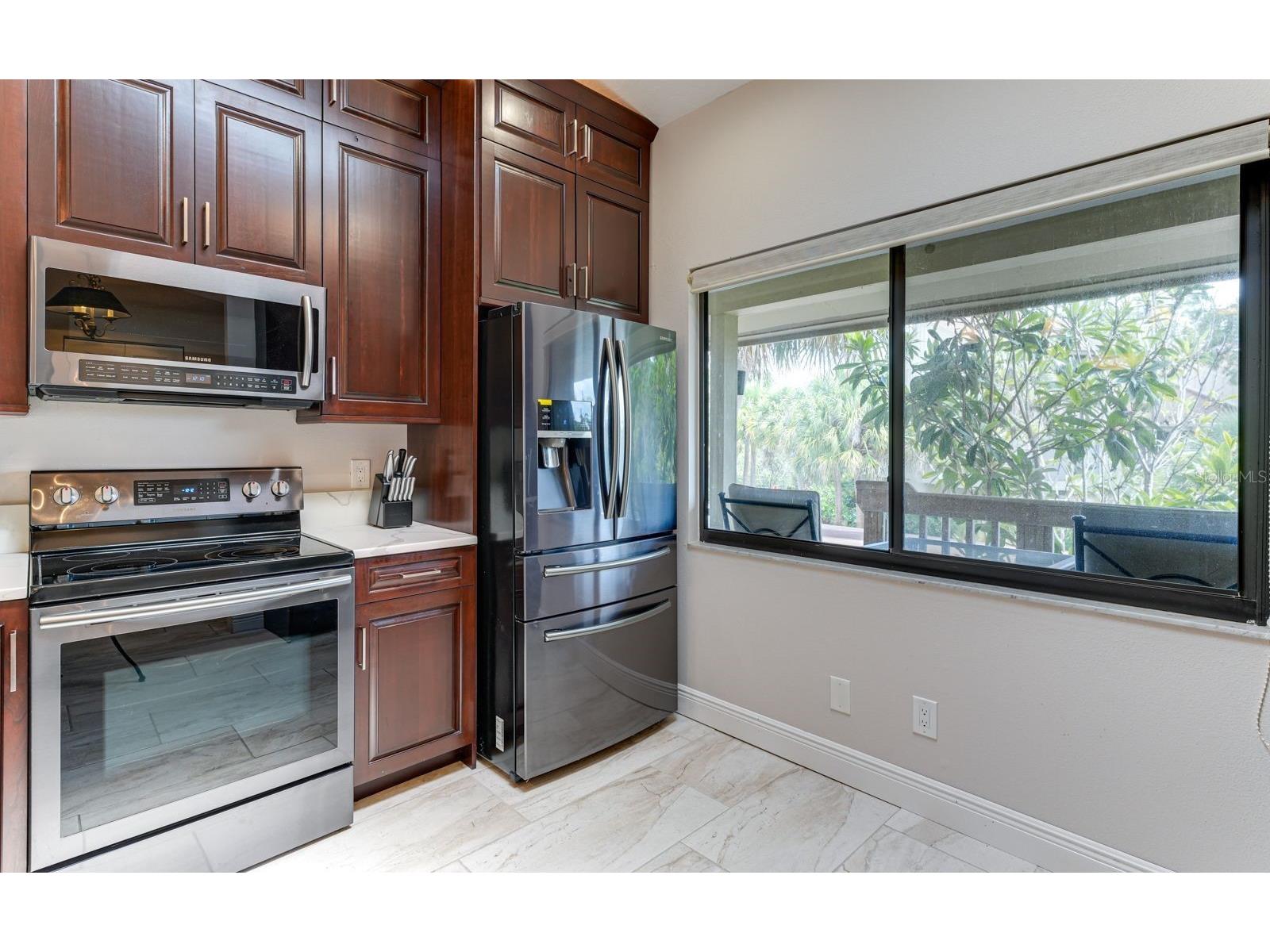 5369 Lake Arrowhead Trail #17A Sarasota FL 34231 A4689393 image16