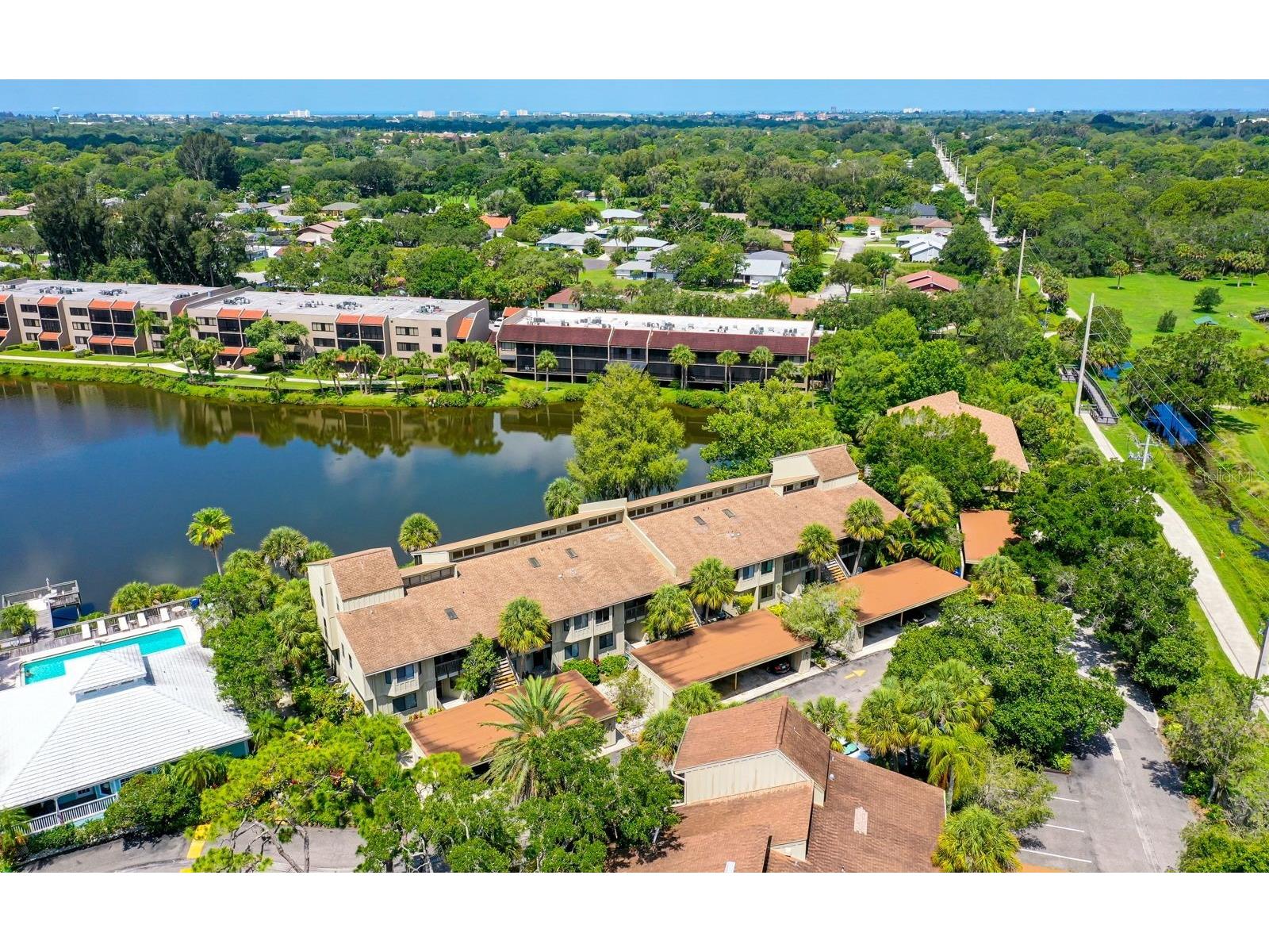 5369 Lake Arrowhead Trail #17A Sarasota FL 34231 A4689393 image45
