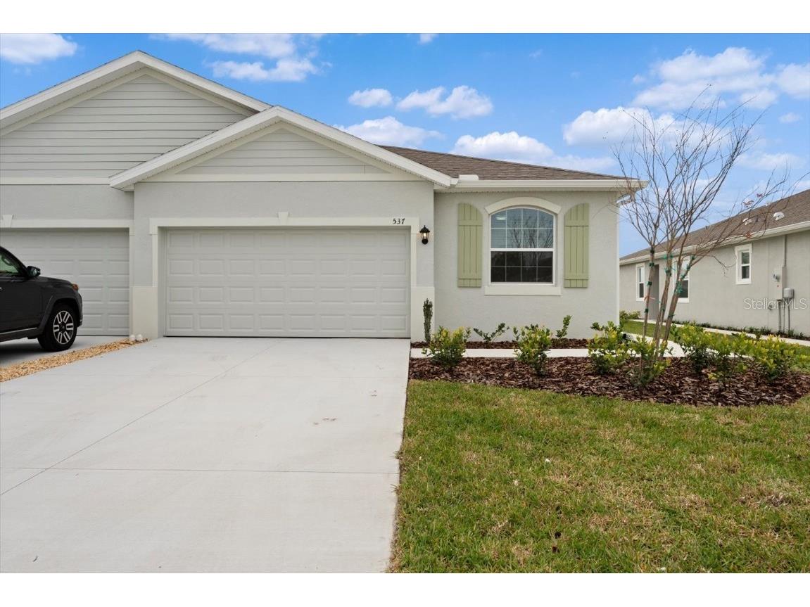 537 157th Court E Bradenton FL 34212 A4597468 image1
