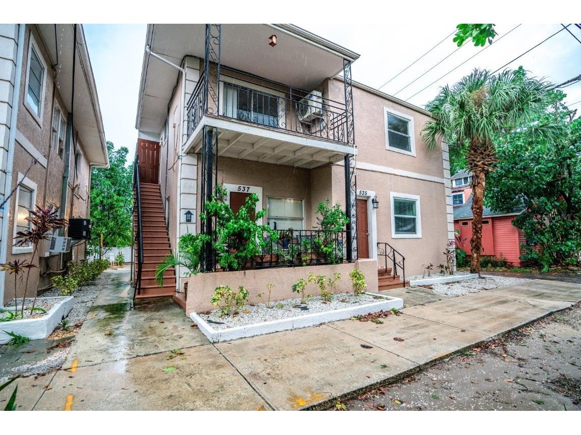 537 2nd Street N #E Saint Petersburg FL 33701 U8208196 image1