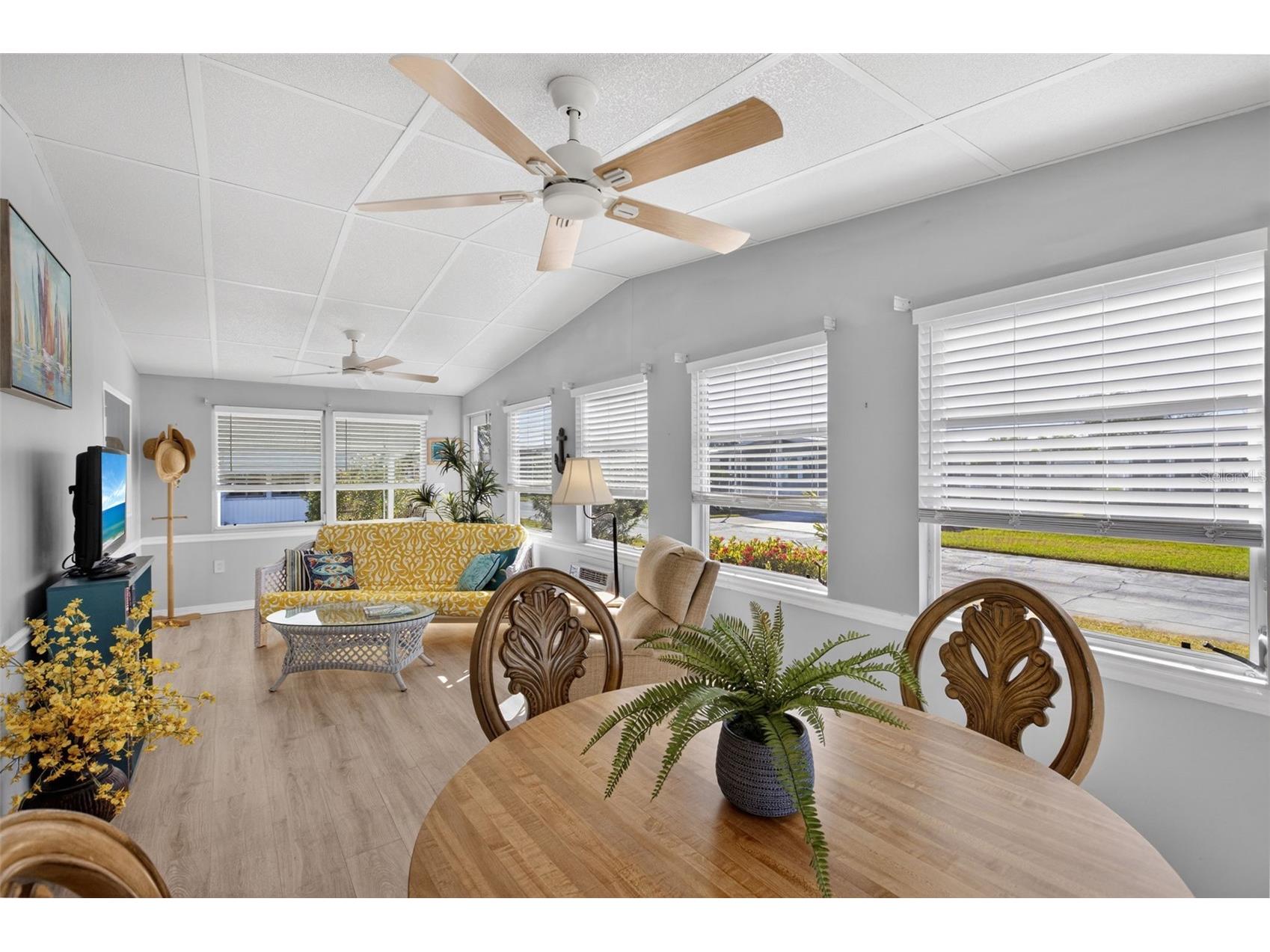 537 La Playa Circle North Port FL 34287 TB8468796 image13