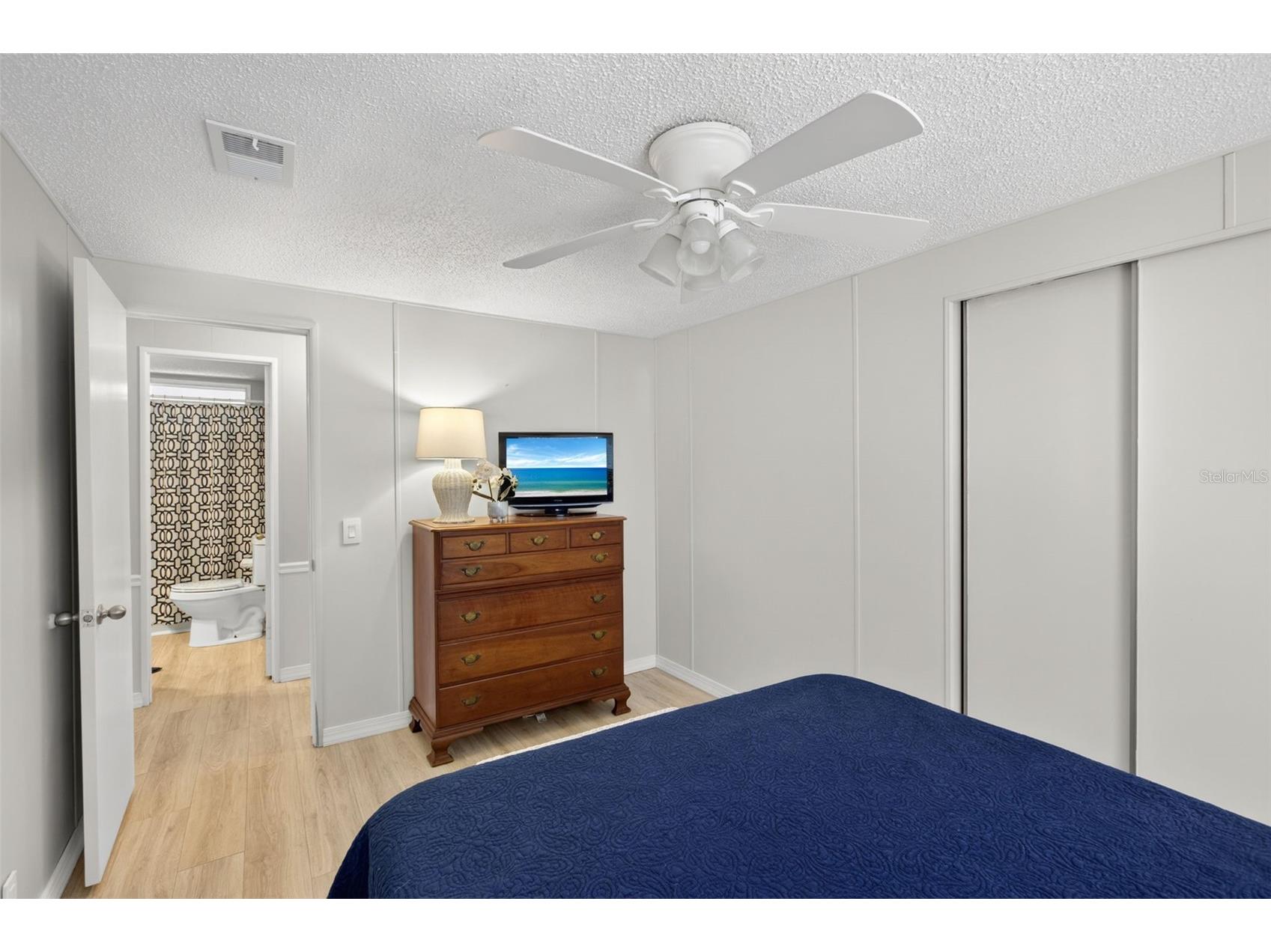 537 La Playa Circle North Port FL 34287 TB8468796 image22