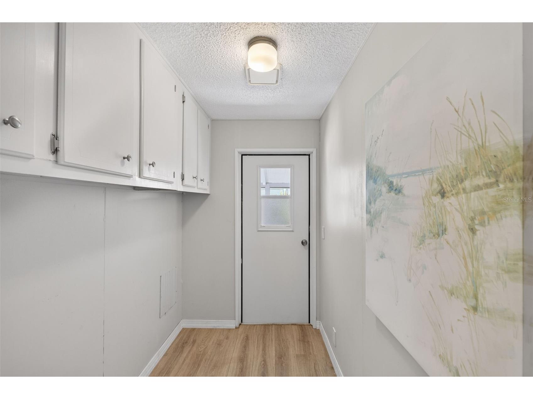 537 La Playa Circle North Port FL 34287 TB8468796 image5