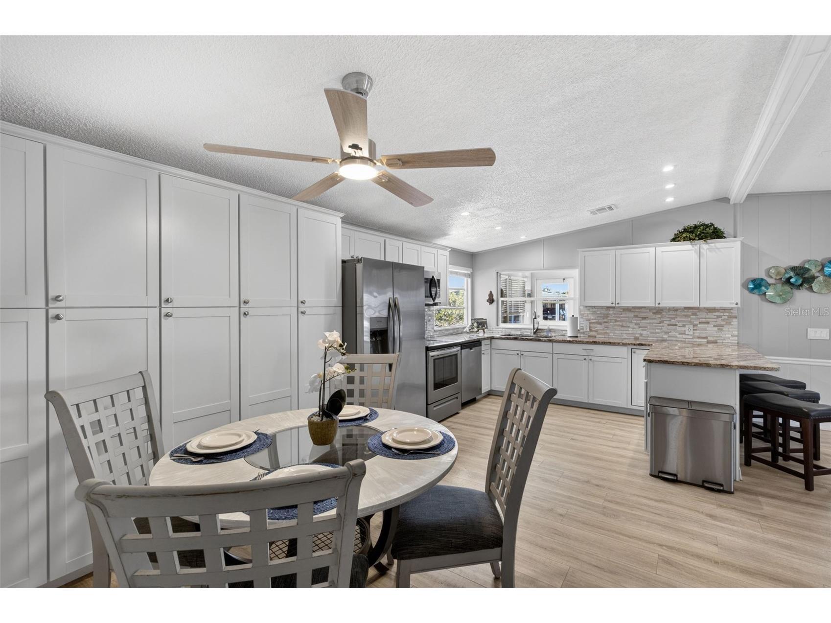 537 La Playa Circle North Port FL 34287 TB8468796 image6