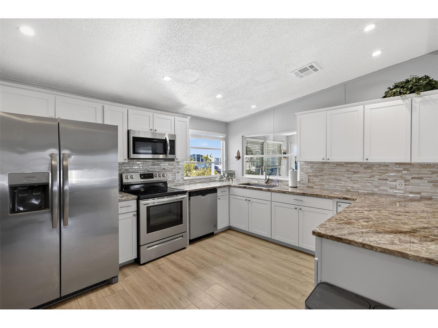 537 La Playa Circle North Port FL 34287 TB8468796 image8