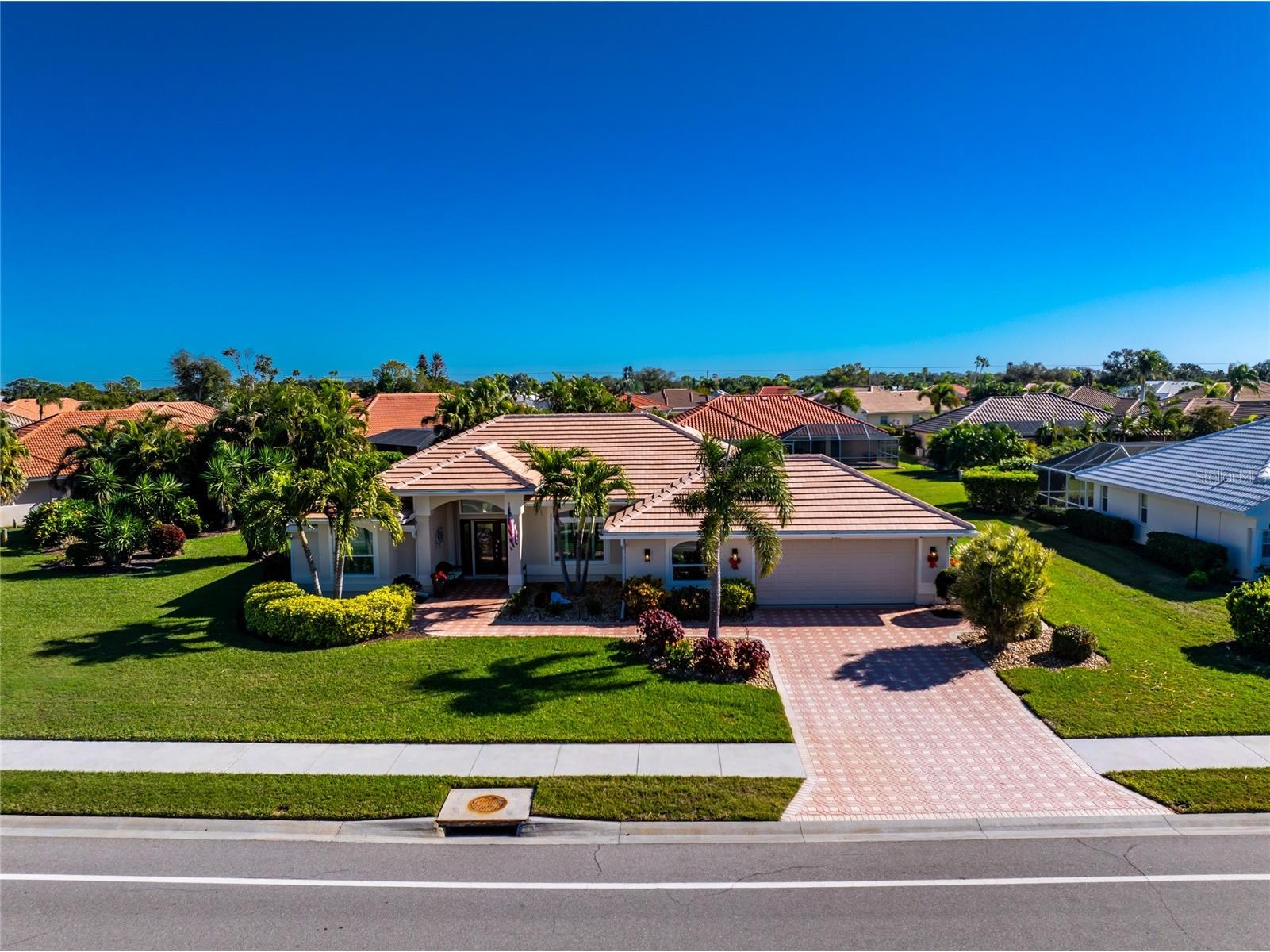 537 Lake Of The Woods Drive Venice FL 34293 N6141775 image1