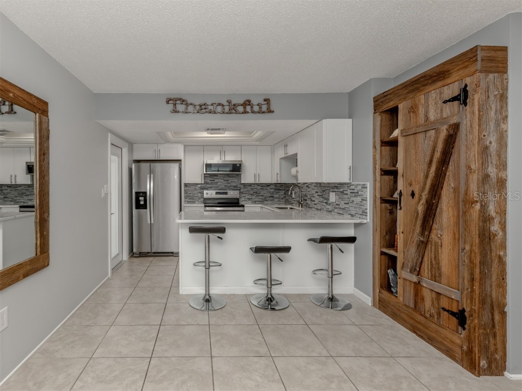 537 Manatee Court #203 Venice FL 34285 N6140783 image11