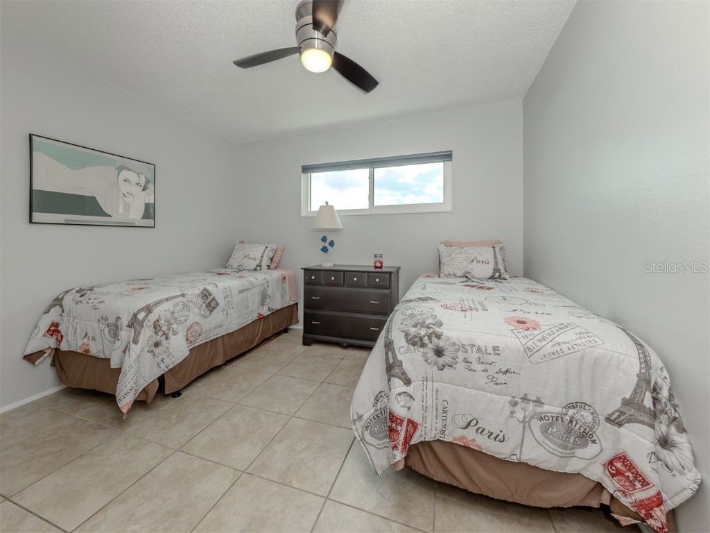 537 Manatee Court #203 Venice FL 34285 N6140783 image15