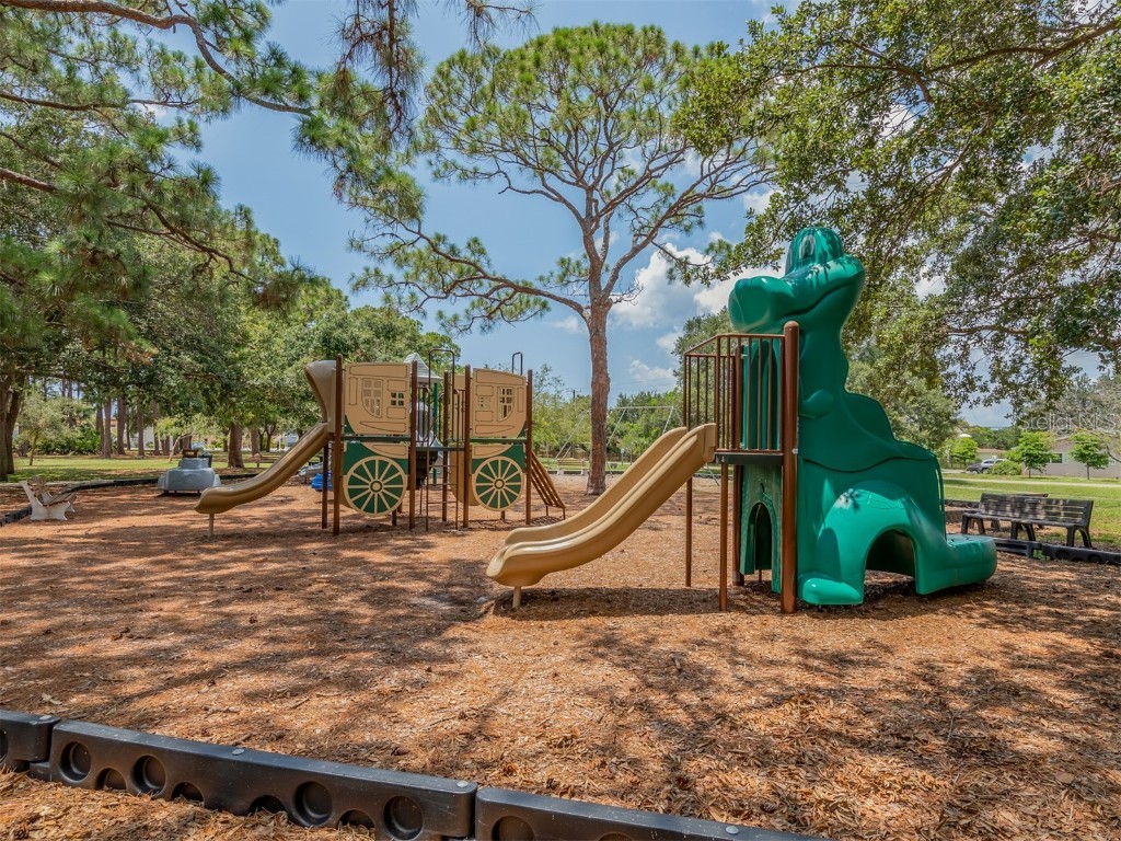 537 Manatee Court #203 Venice FL 34285 N6140783 image20