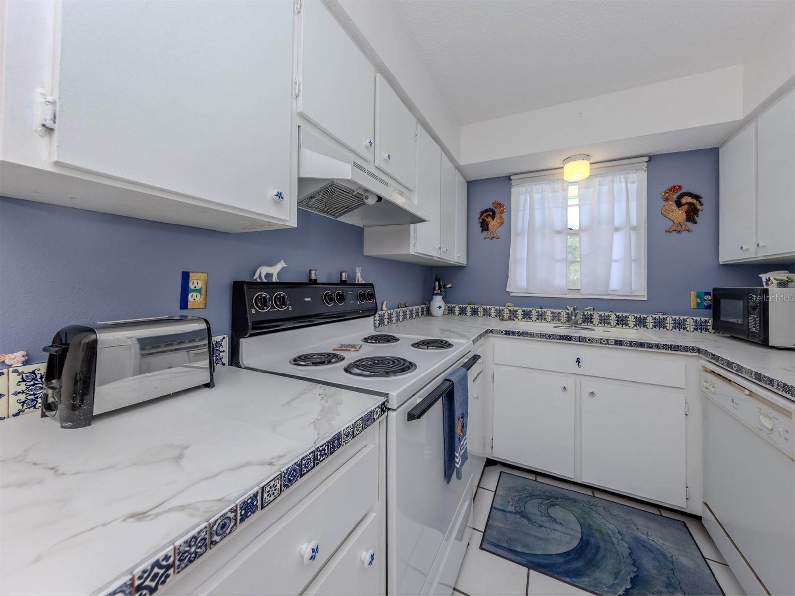 537 Manatee Ct #204 Venice FL 34285 N6144448 image13