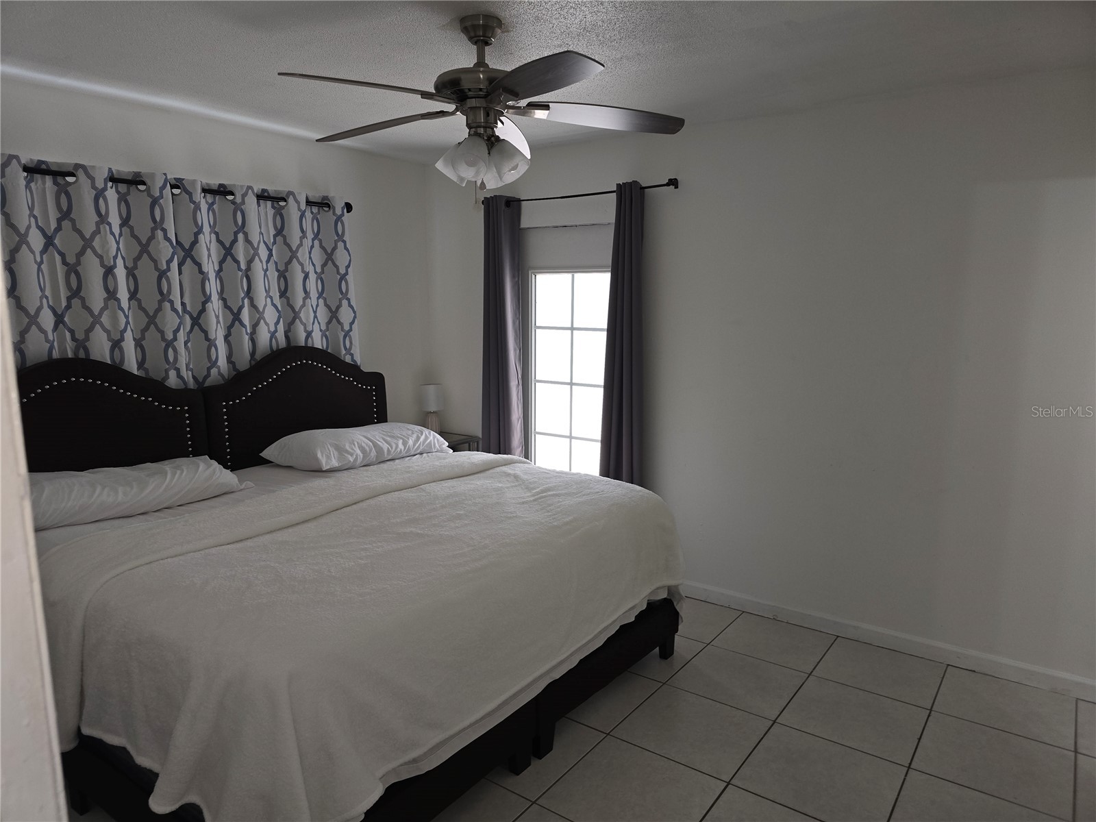 537 Melody Circle Sarasota FL 34237 A4699486 image6