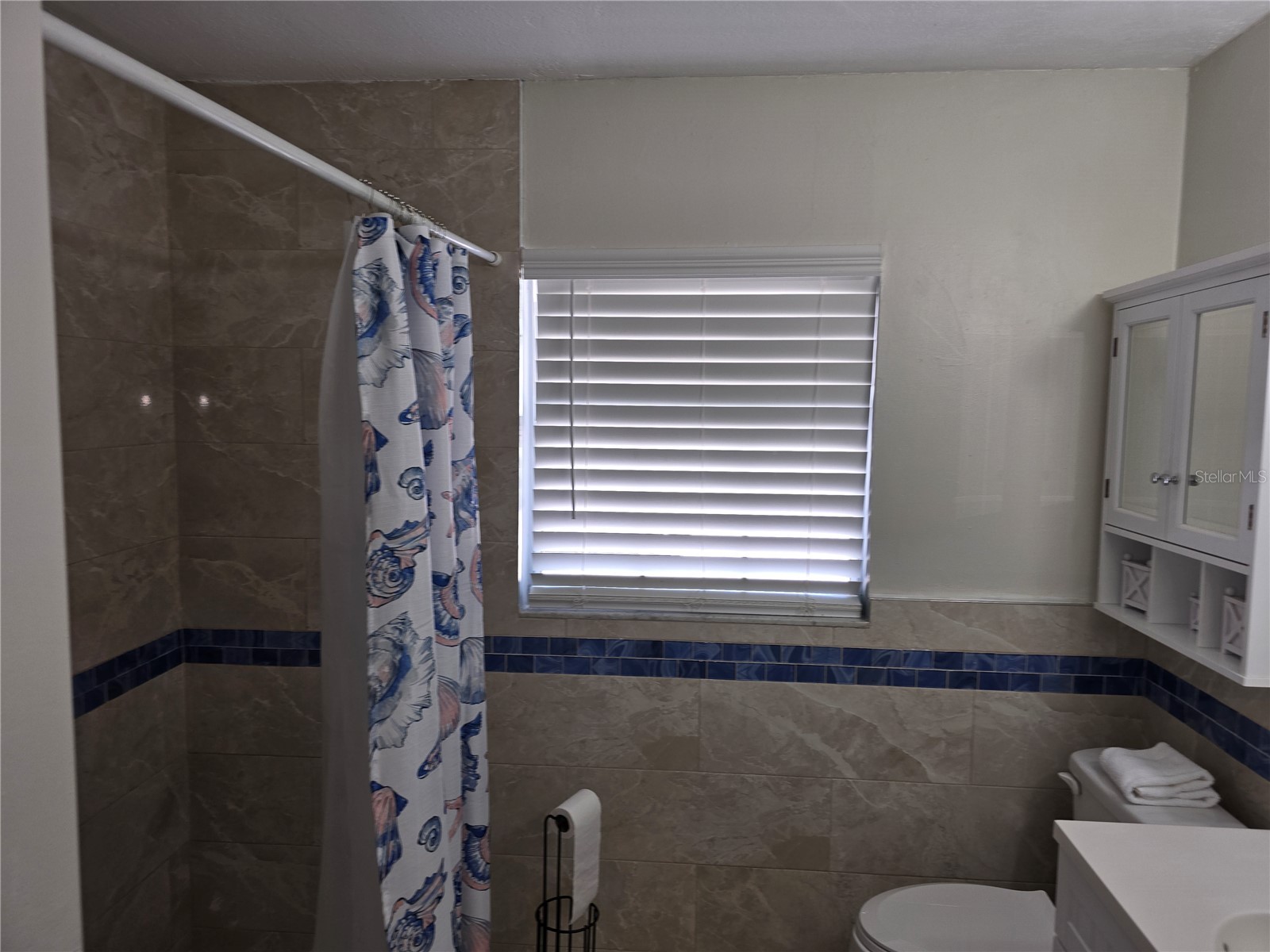 537 Melody Circle Sarasota FL 34237 A4699486 image8