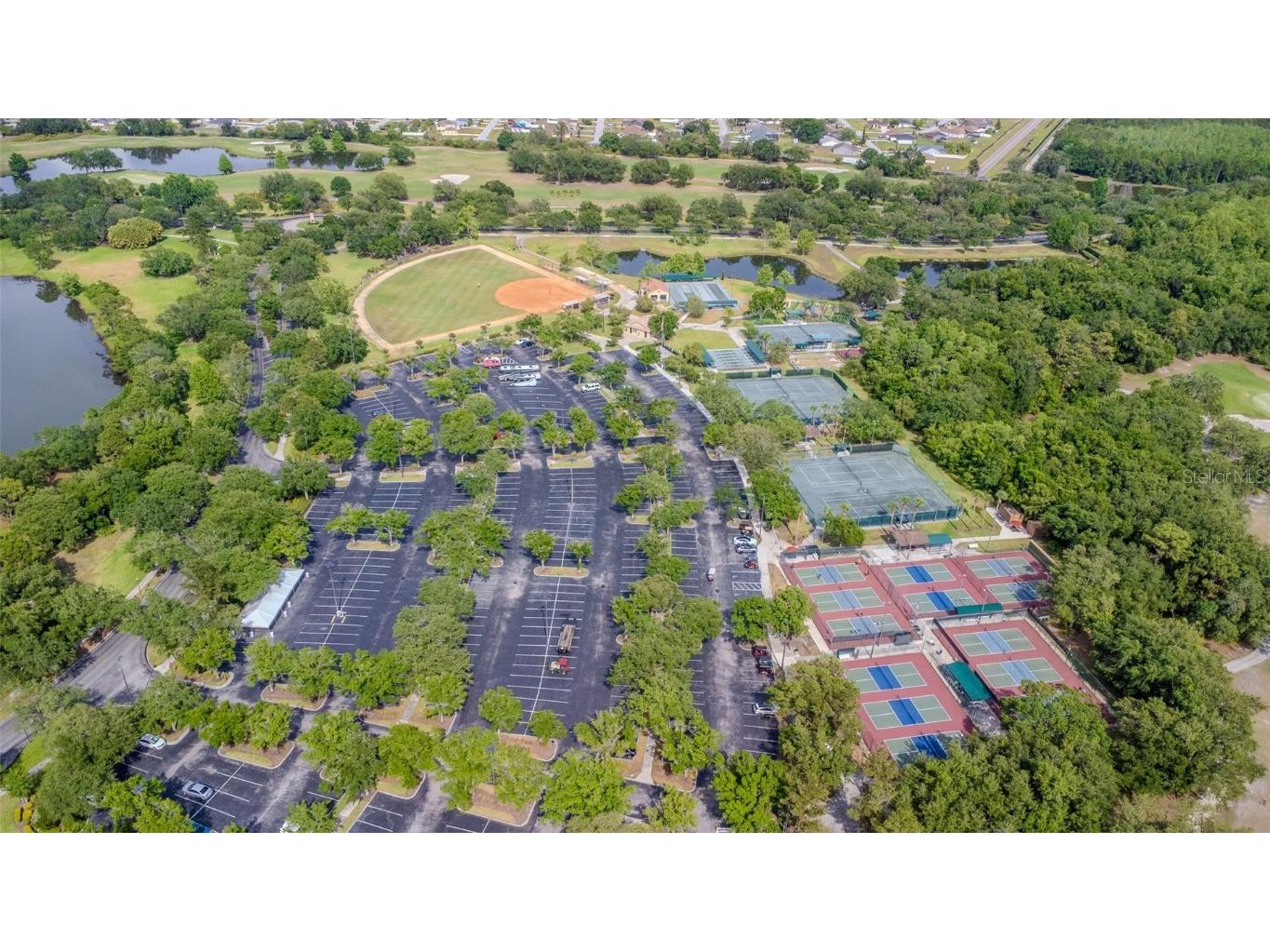 537 Montage Lane Kissimmee FL 34759 G5096869 image44