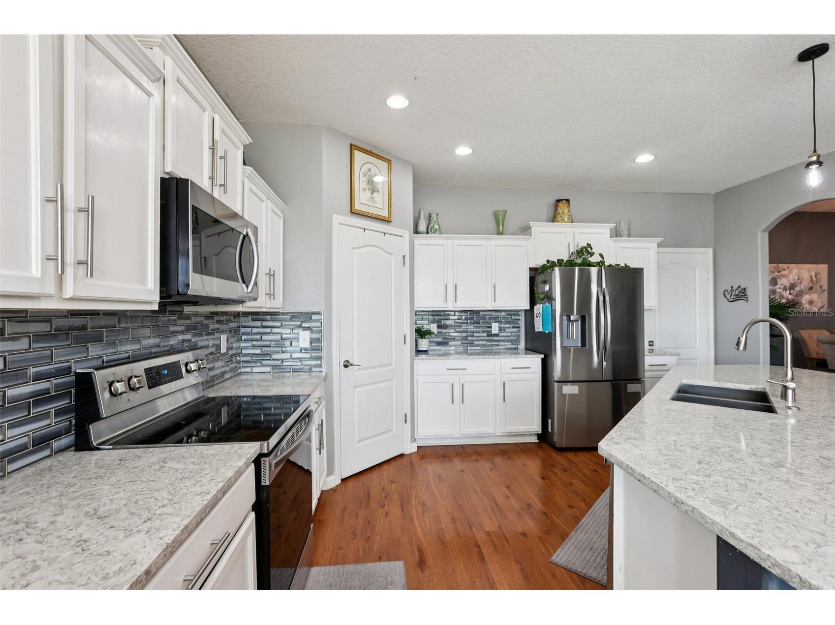 537 Vista Ridge Drive Ruskin FL 33570 TB8489847 image29