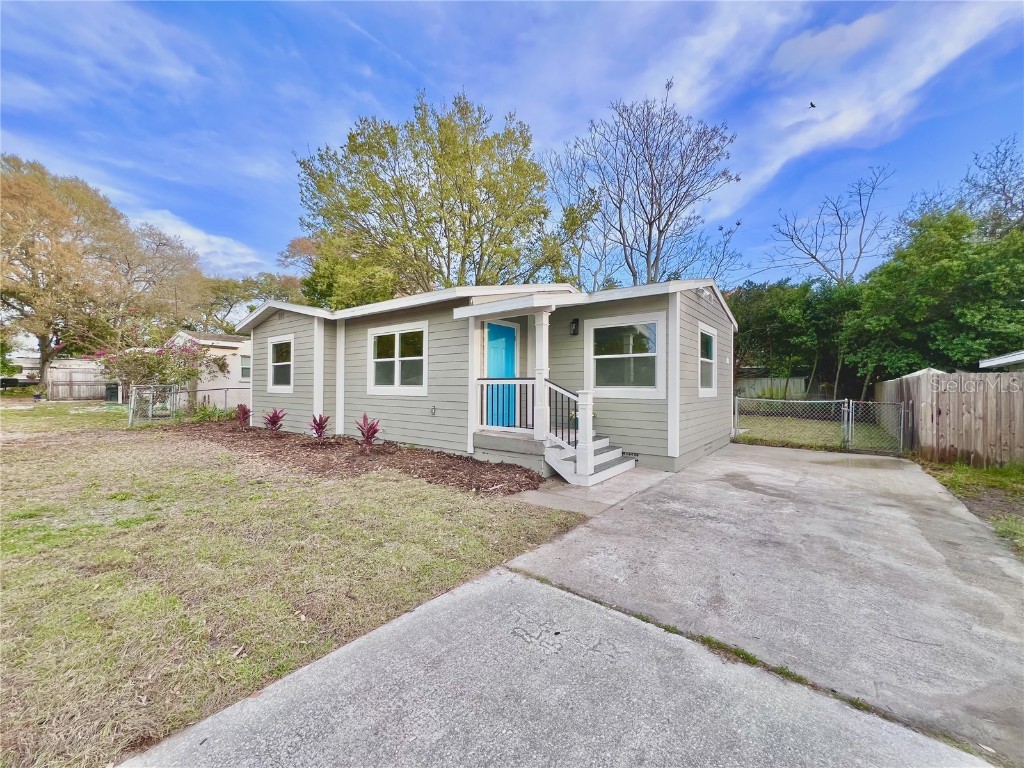 5370 47th Avenue N Saint Petersburg FL 33709 U8232804 image1