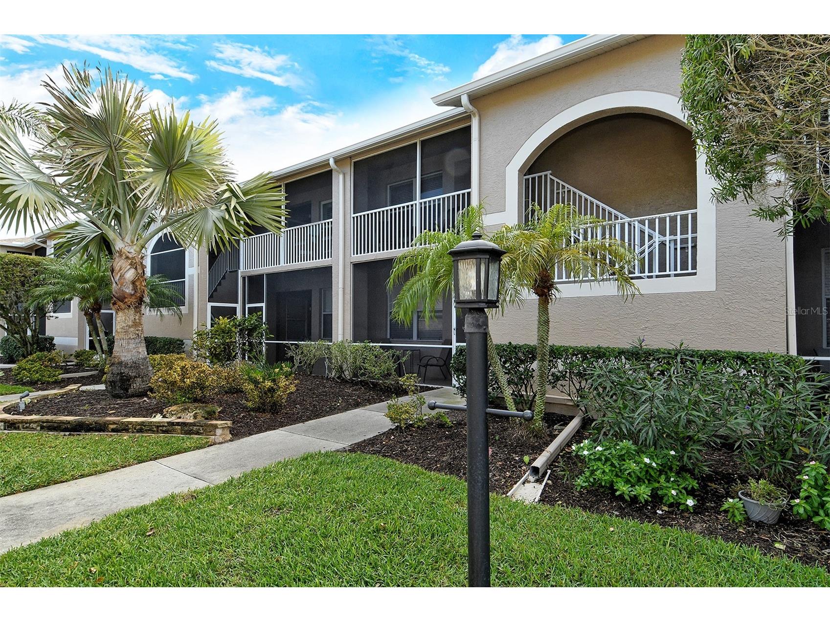 5370 Hyland Hills Avenue #2724 Sarasota FL 34241 A4680728 image2