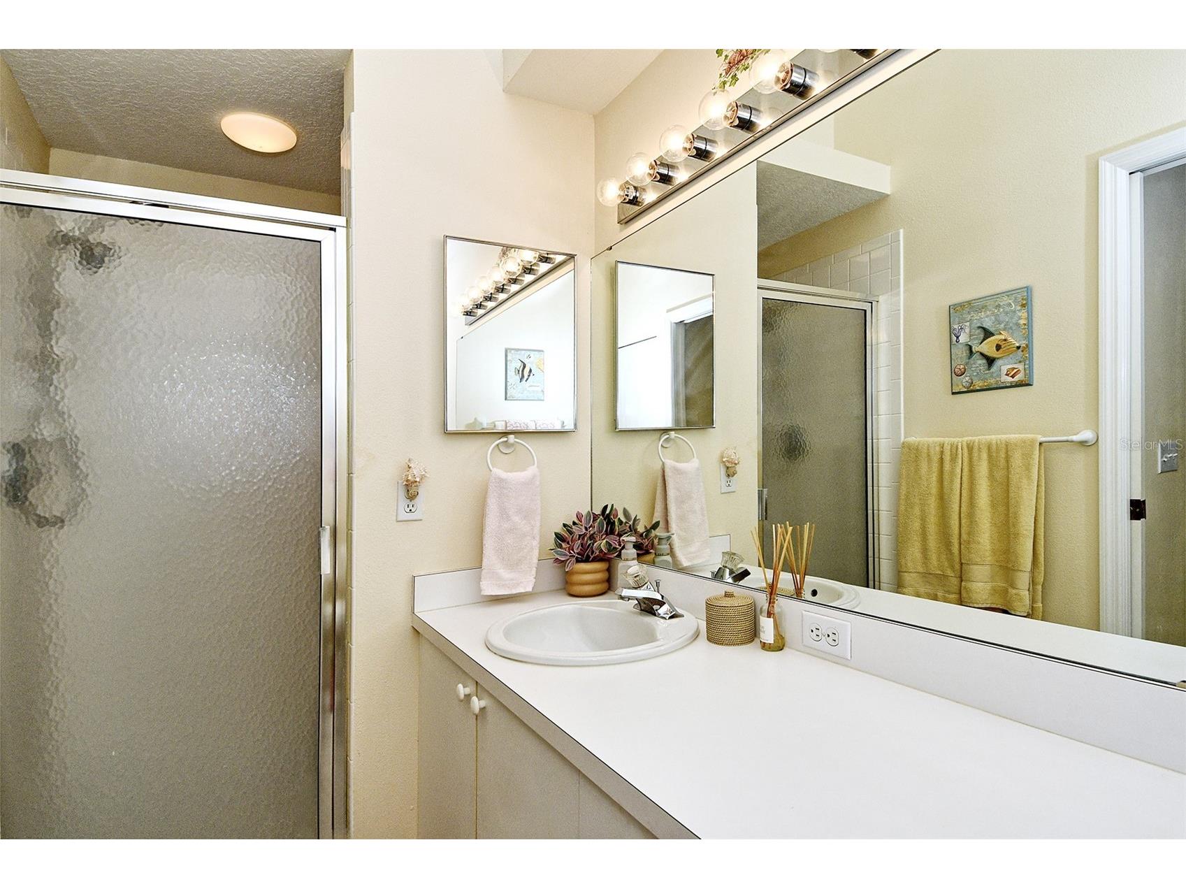 5370 Hyland Hills Avenue #2724 Sarasota FL 34241 A4680728 image27