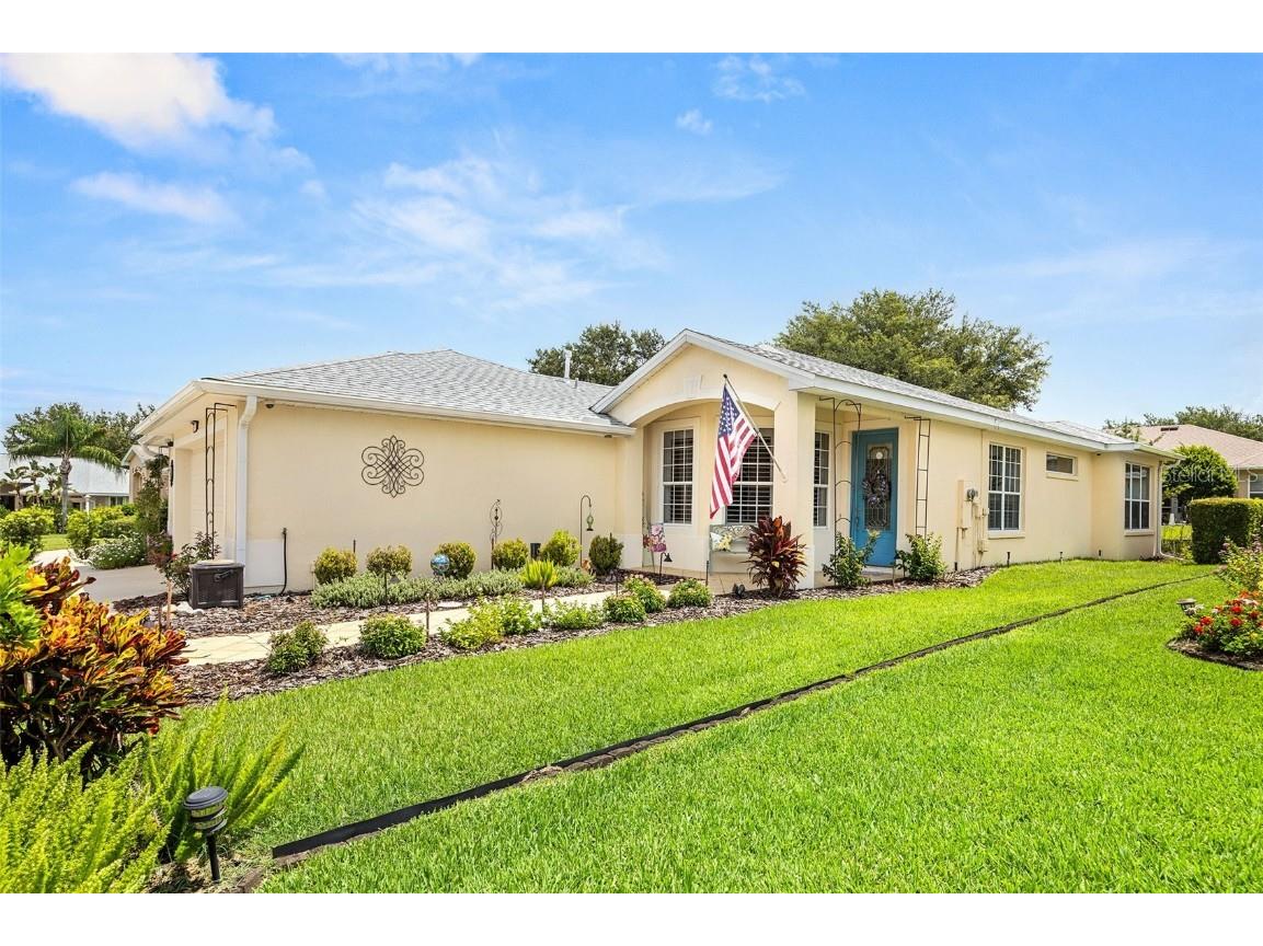 5370 Indian Ocean Loop Tavares FL 32778 - LITTLE LAKE HARRIS G5084765 image1